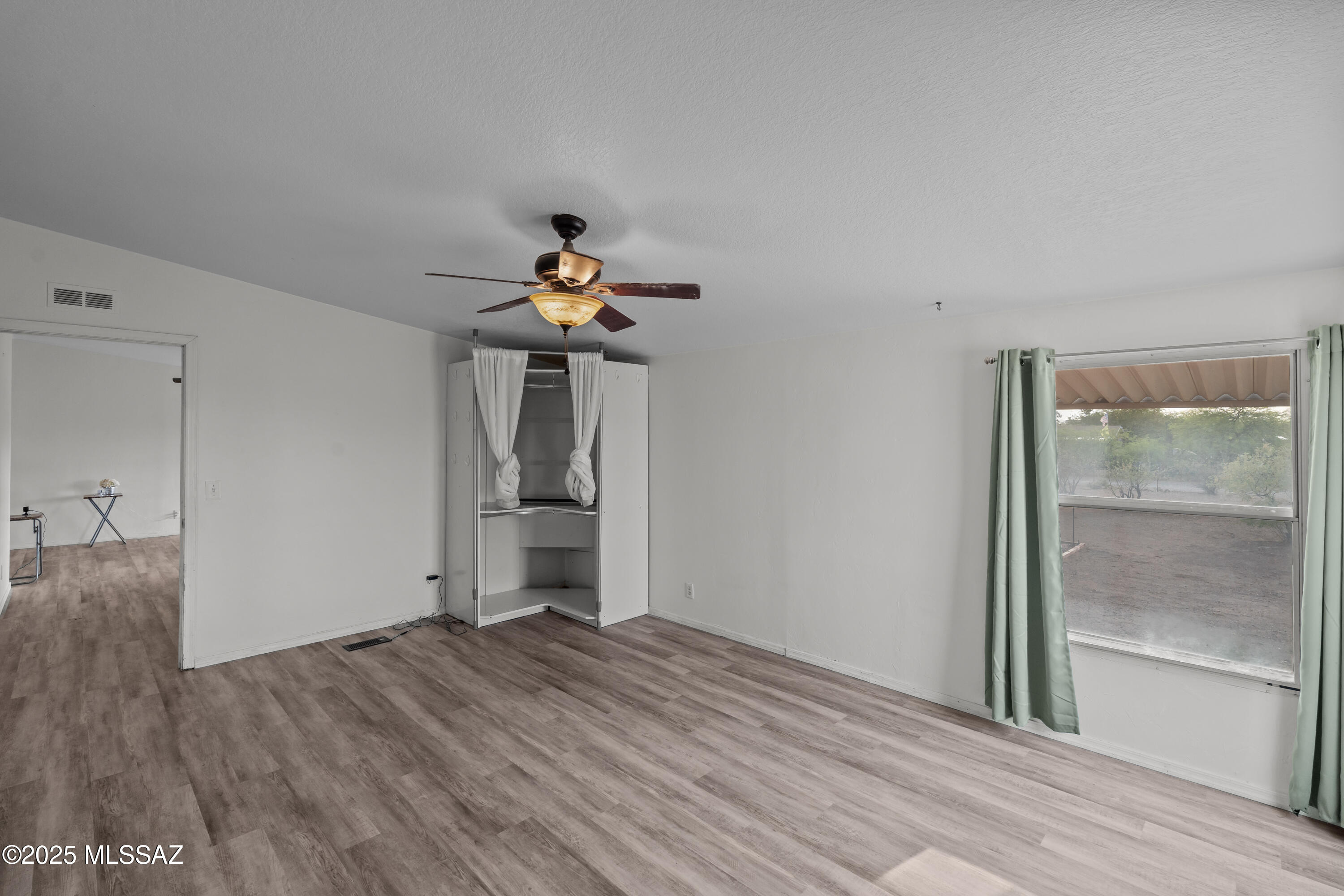 15757 S Red Horizon Trail