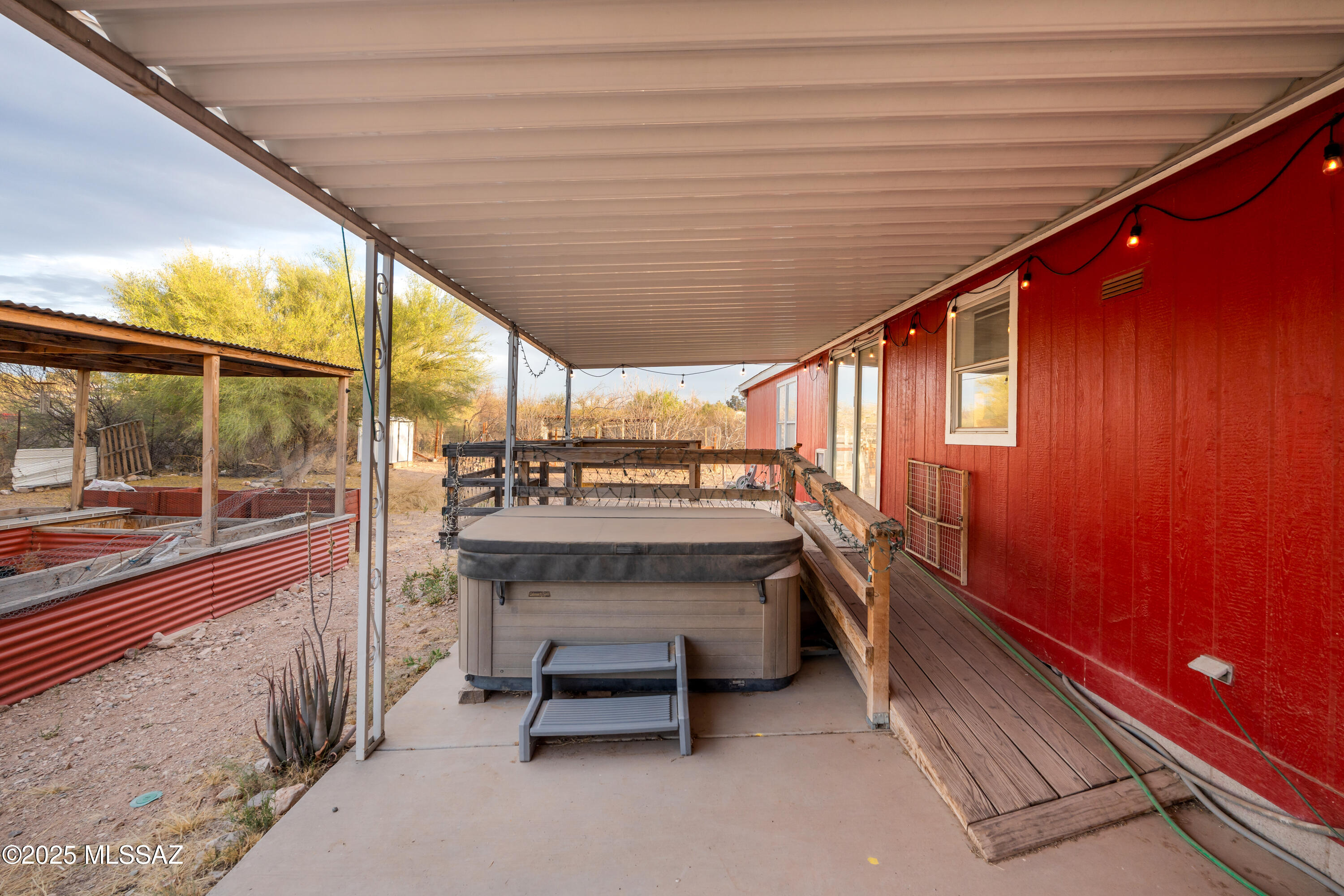 15757 S Red Horizon Trail