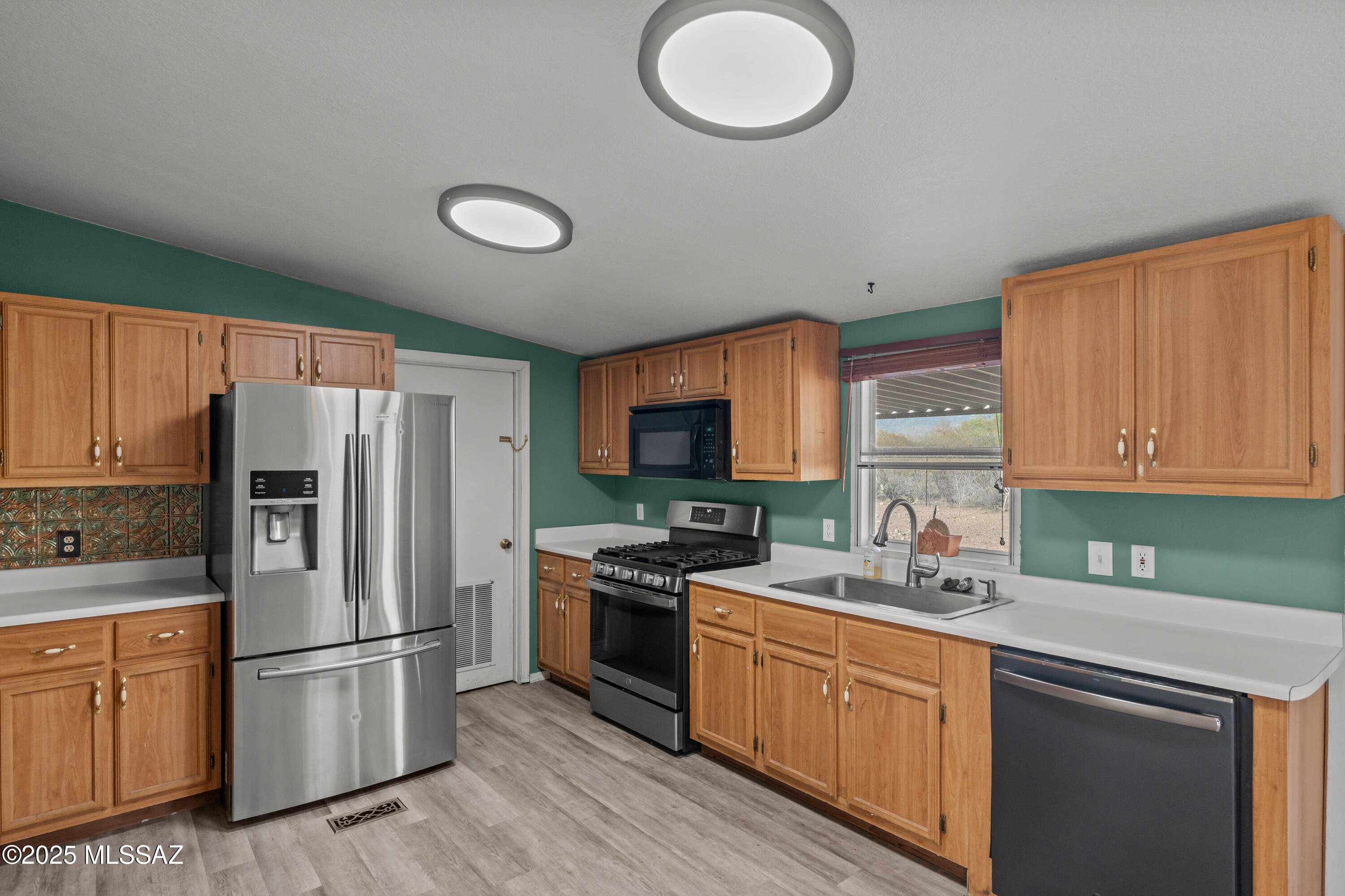 15757 S Red Horizon Trail