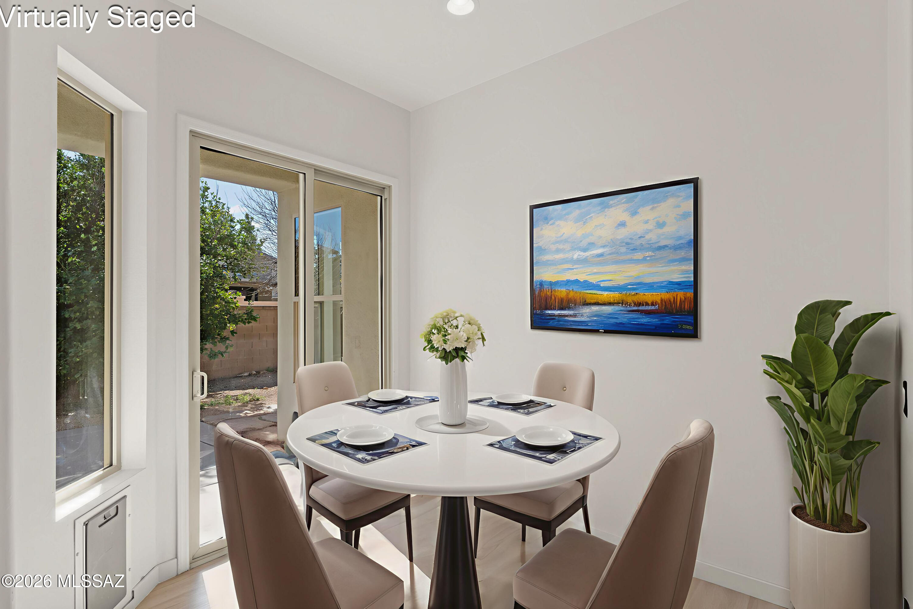 86 E Camino Rancho Cielo