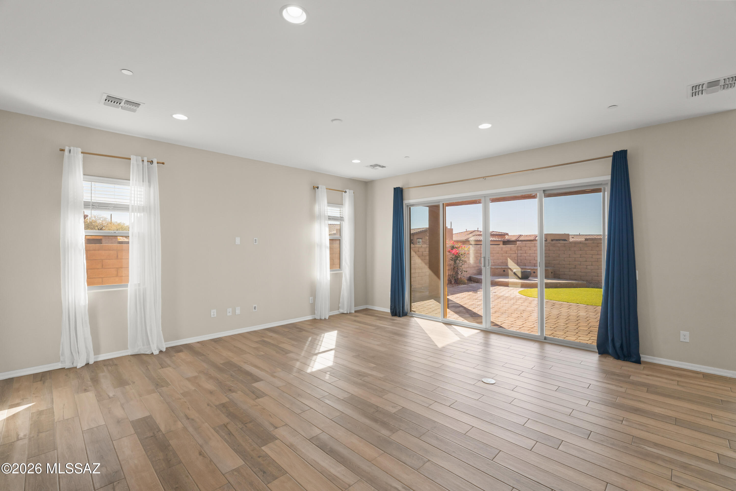 6891 W Foothills Acacia Place