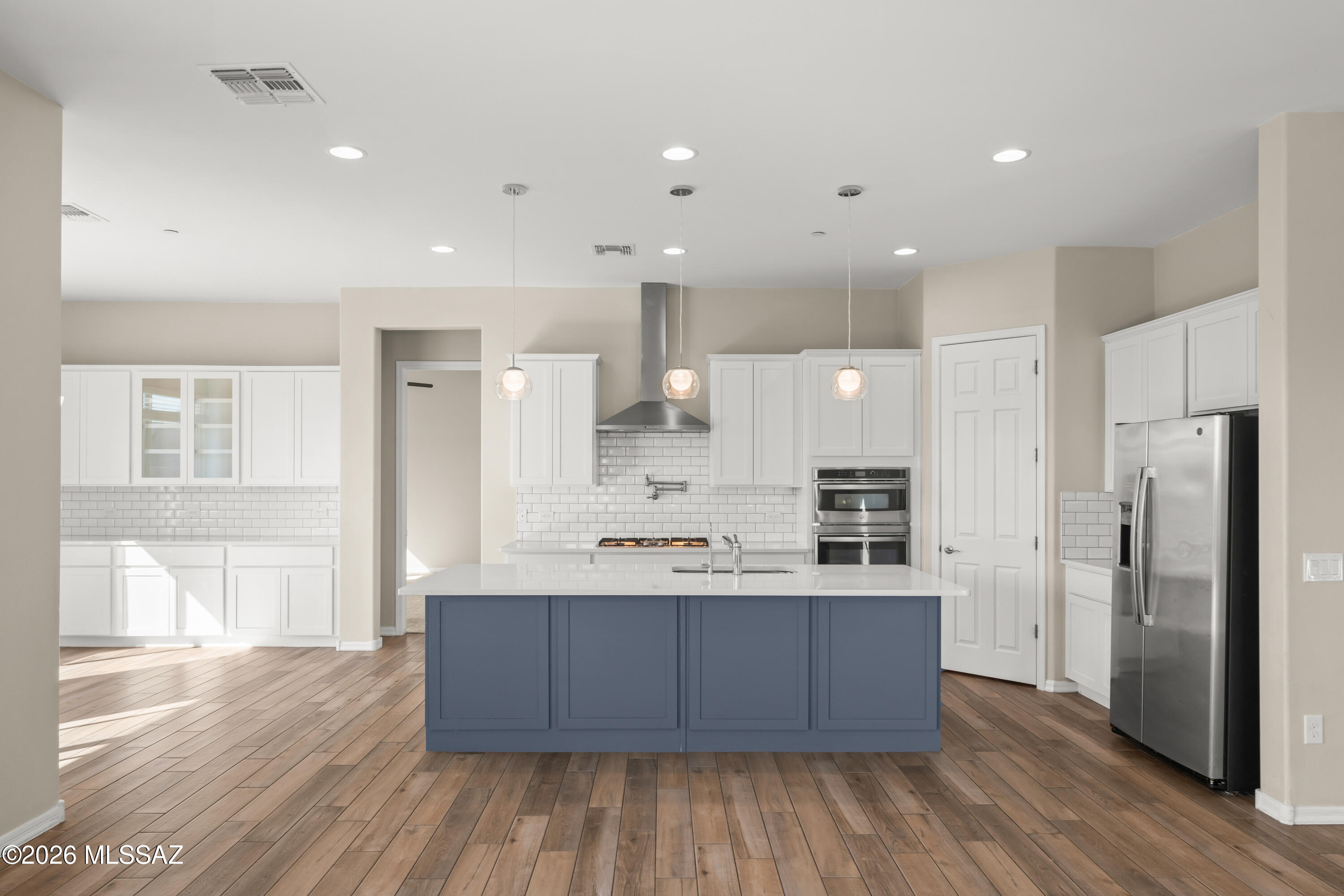 6891 W Foothills Acacia Place