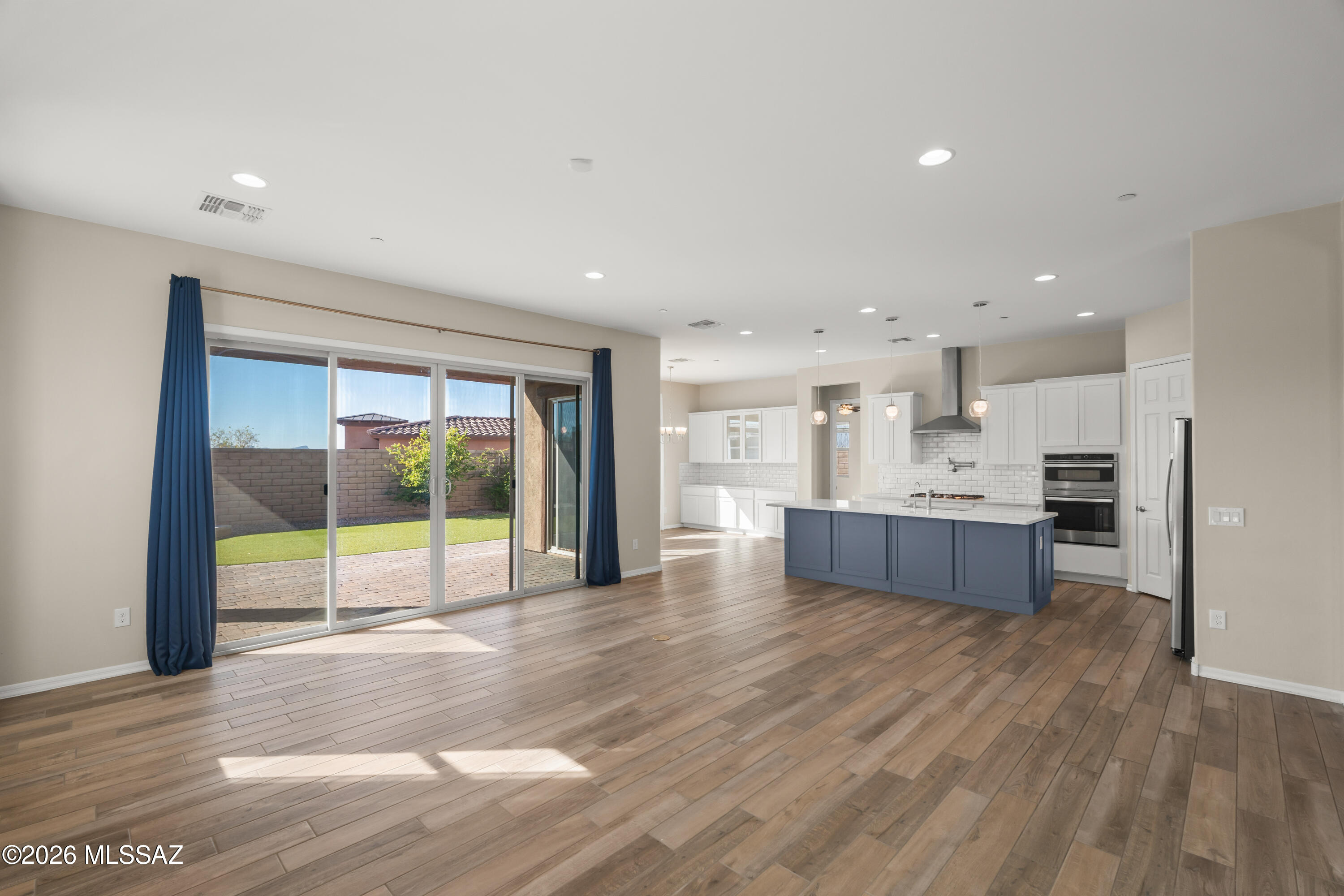 6891 W Foothills Acacia Place