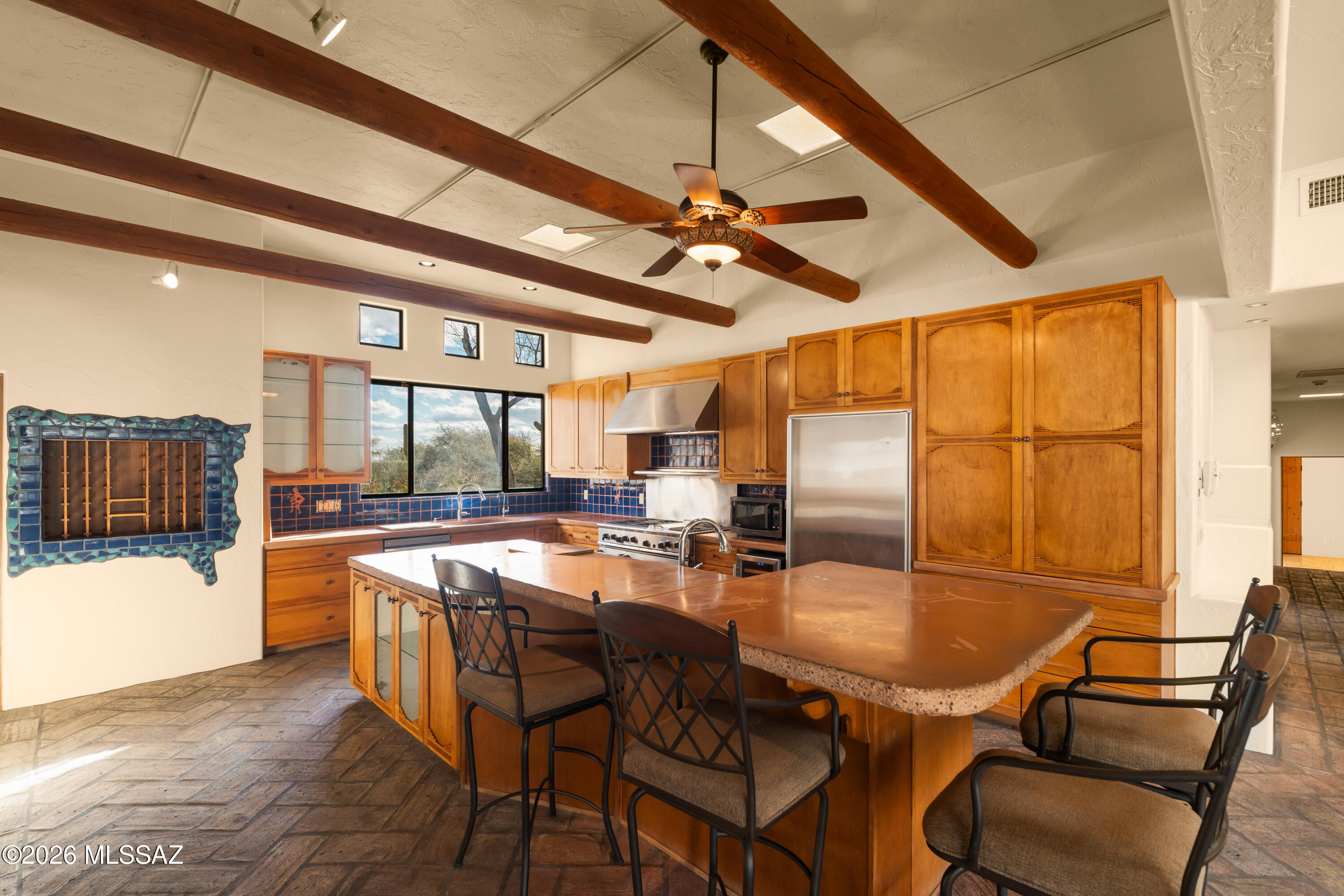 6290 E Placita El Vuelo