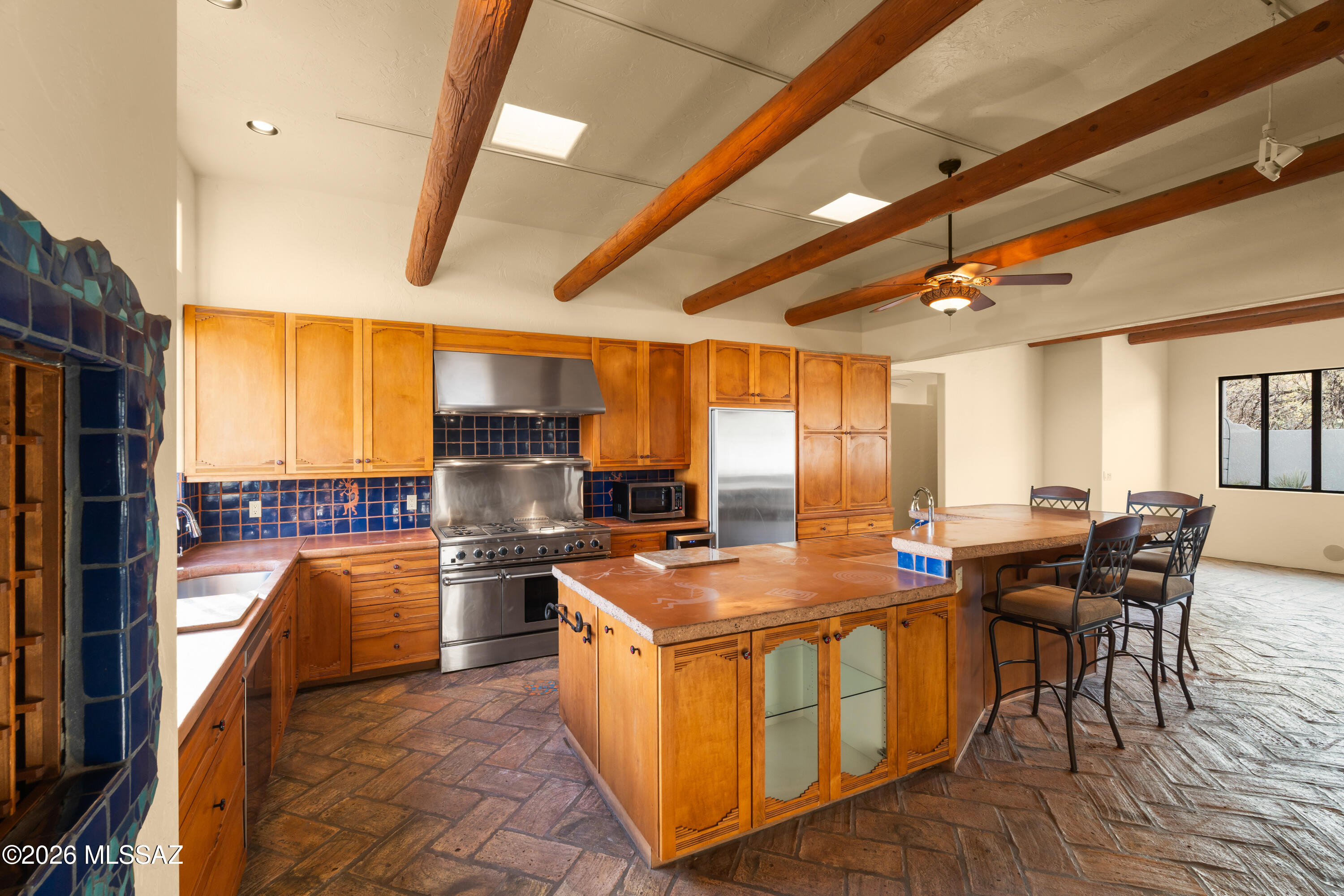 6290 E Placita El Vuelo