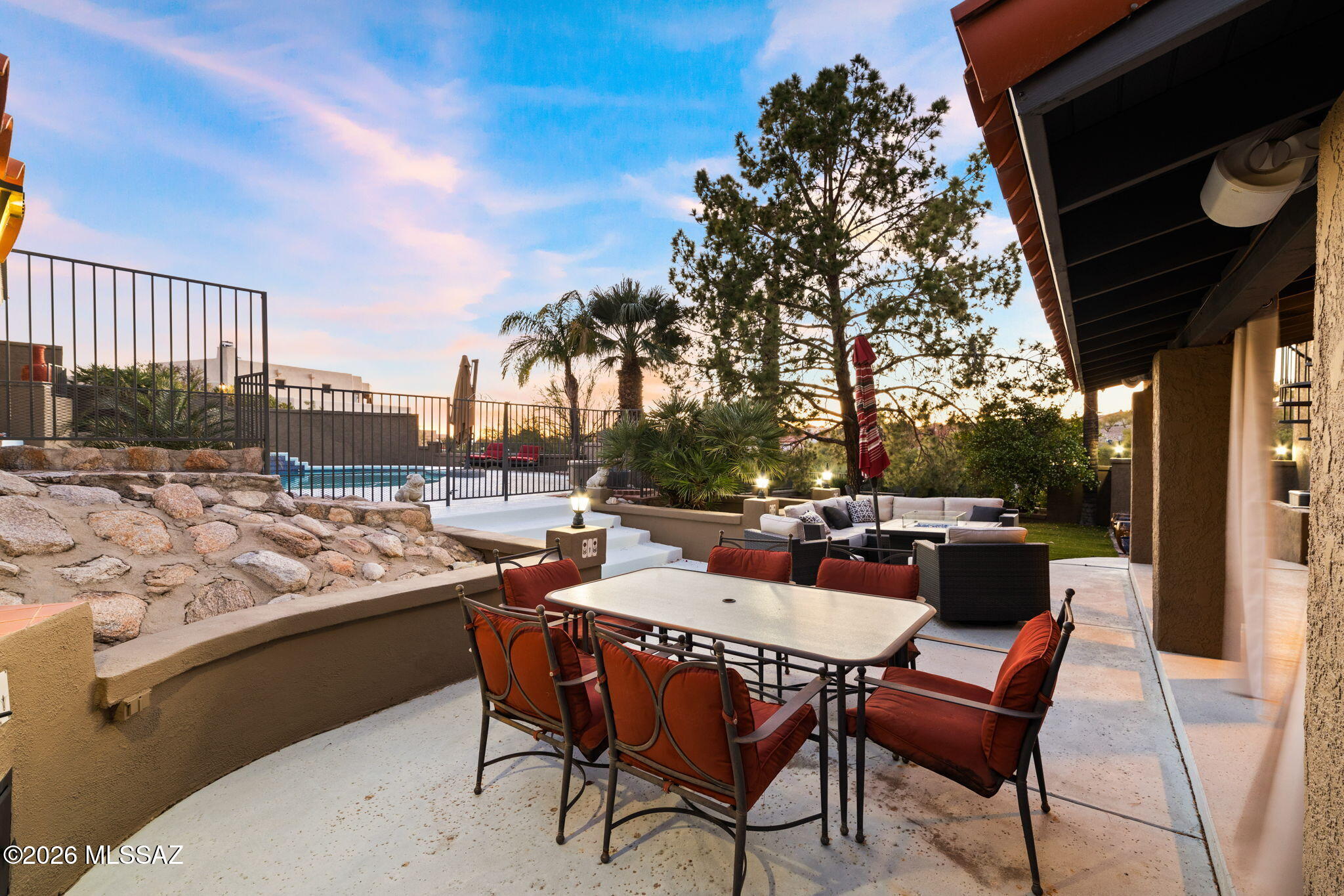 5814 E Río Verde Vista Drive