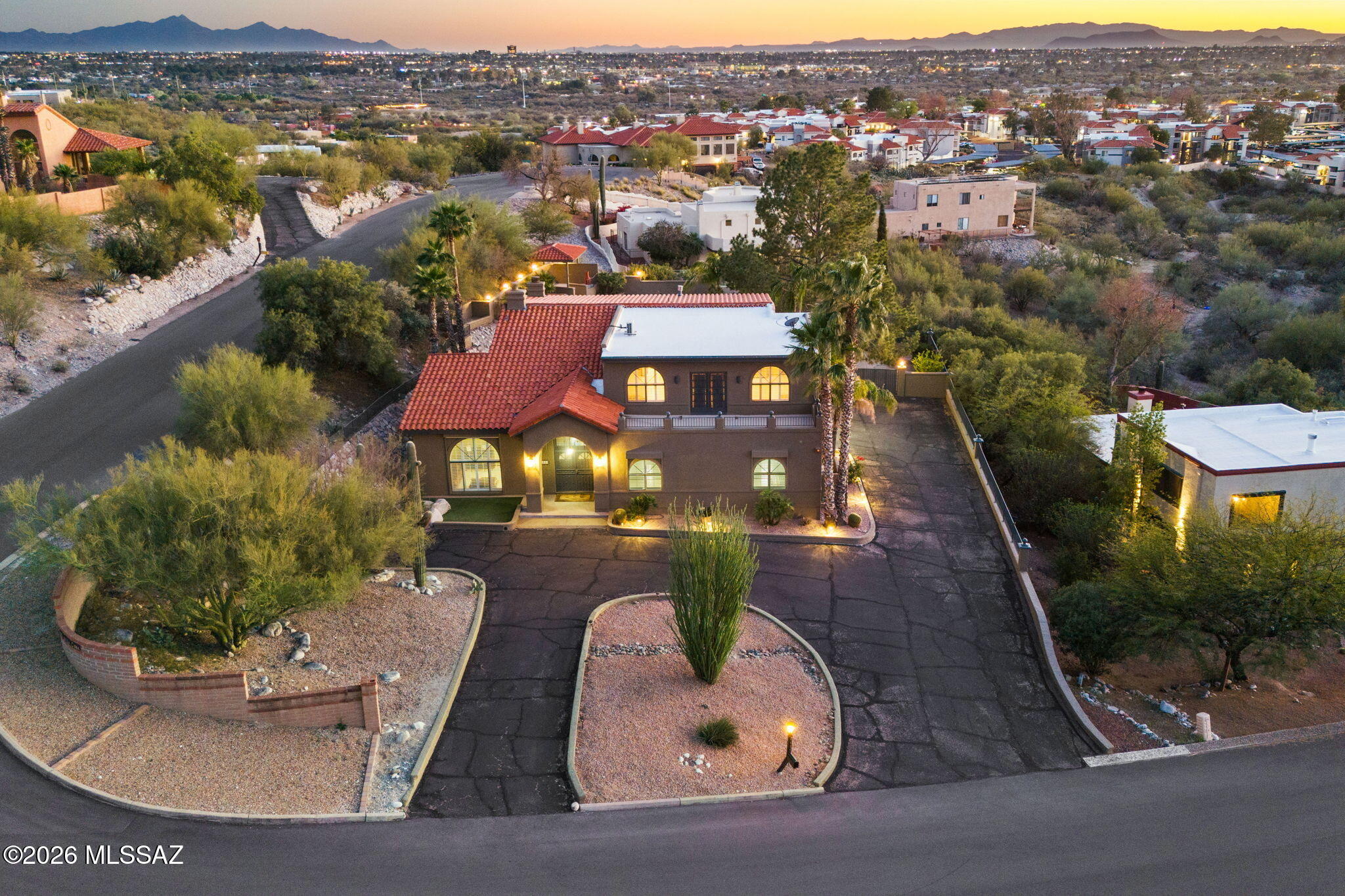 5814 E Río Verde Vista Drive