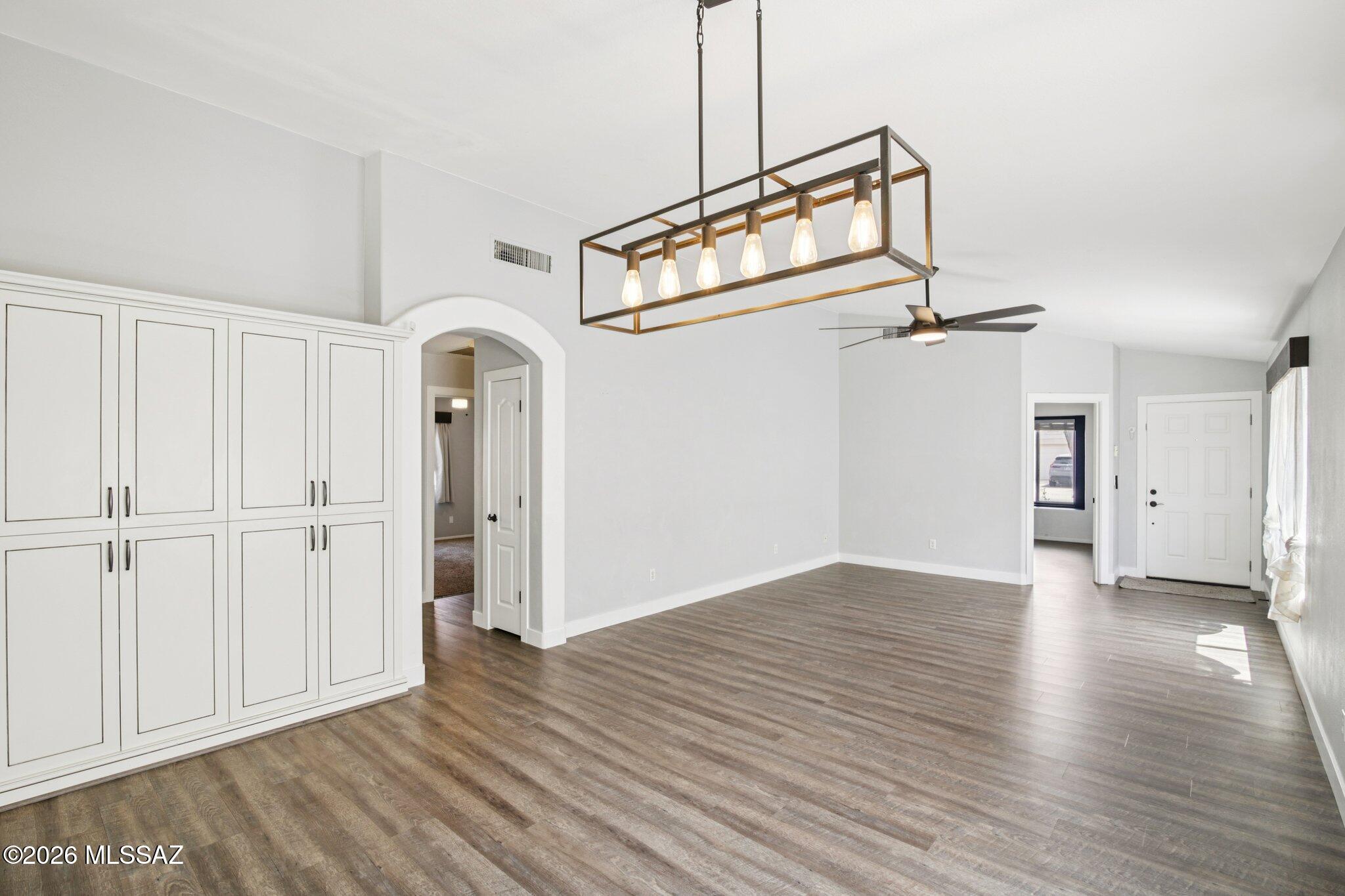 2395 W Silverbell Oasis Way
