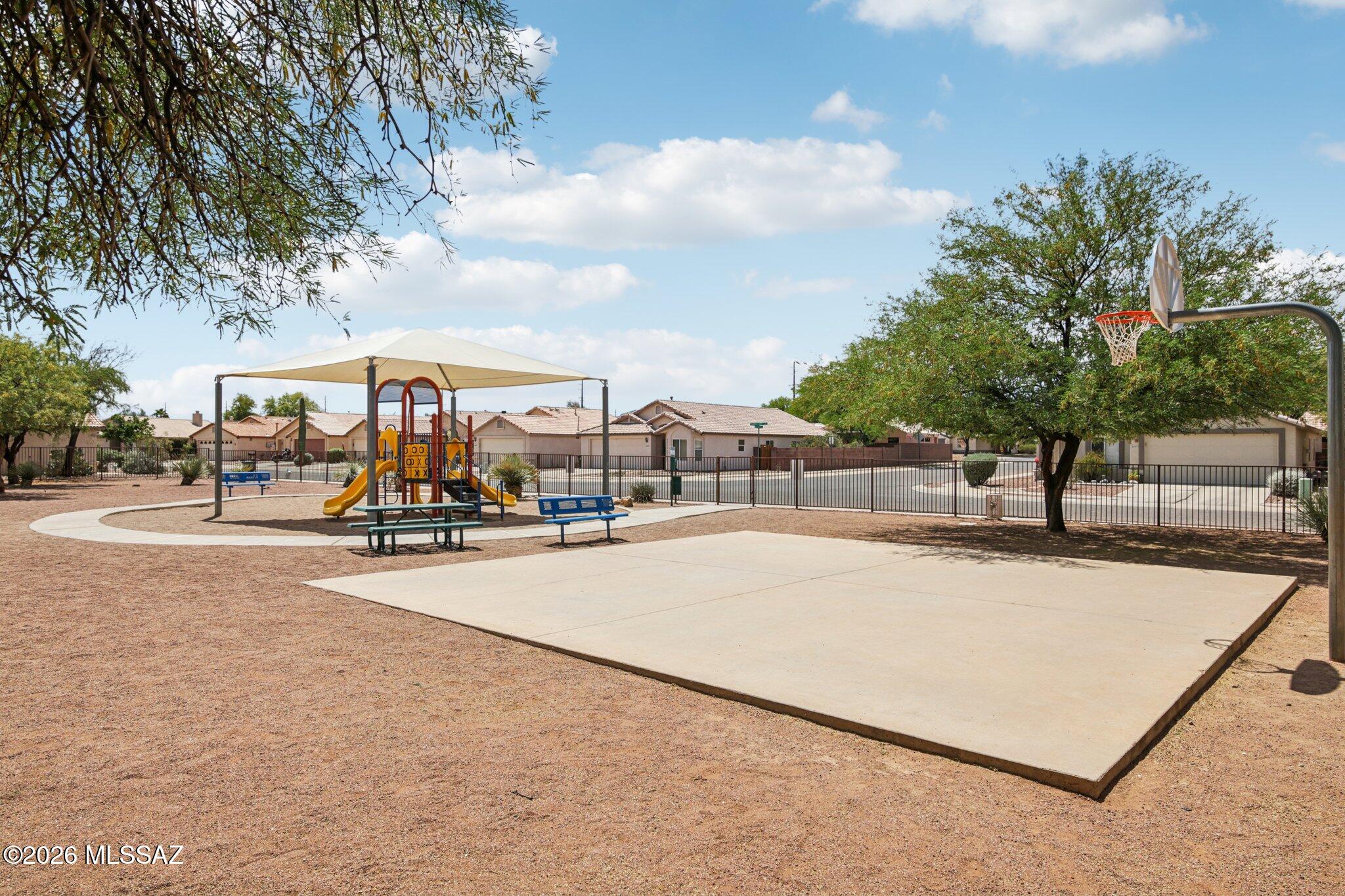 2395 W Silverbell Oasis Way
