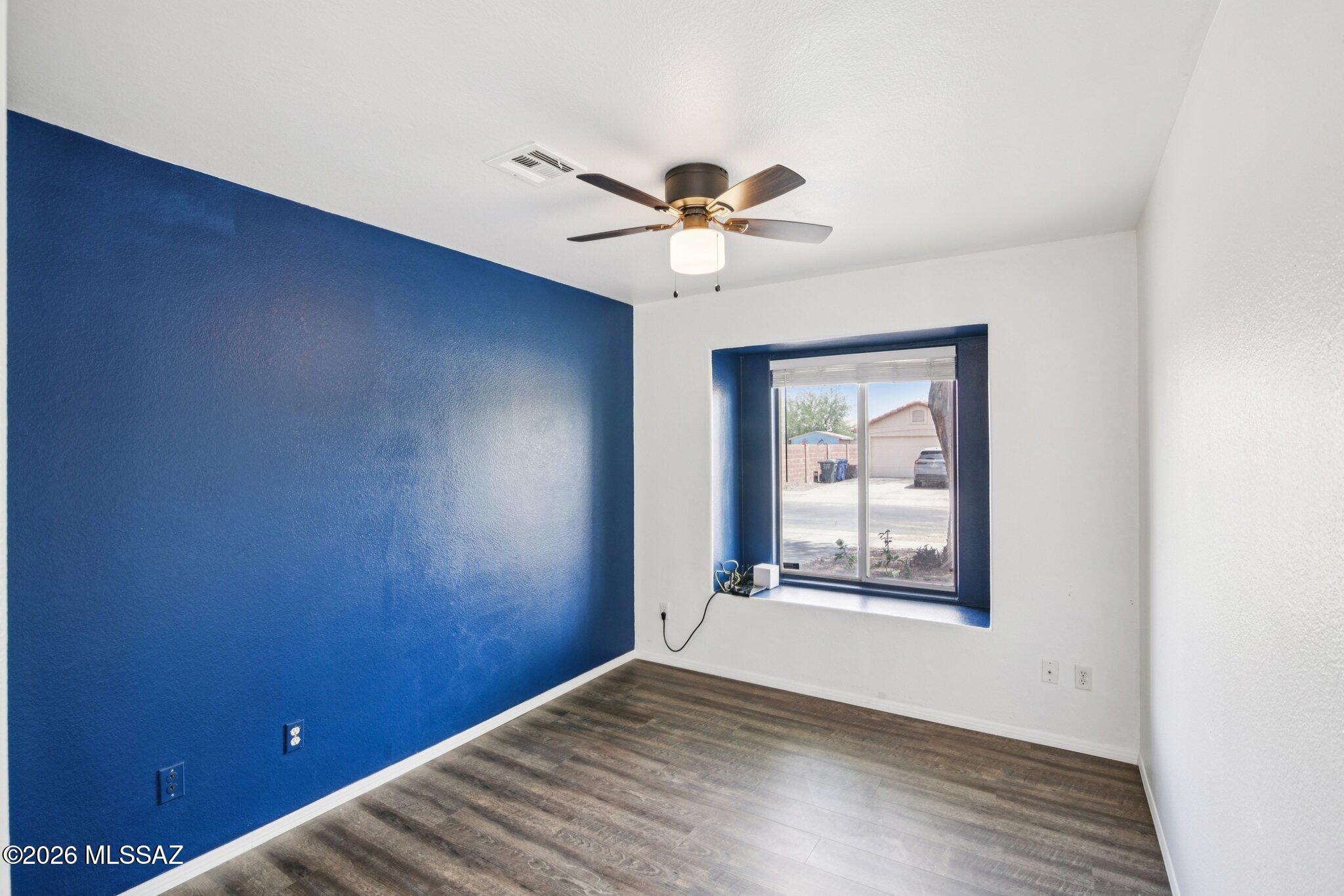 2395 W Silverbell Oasis Way