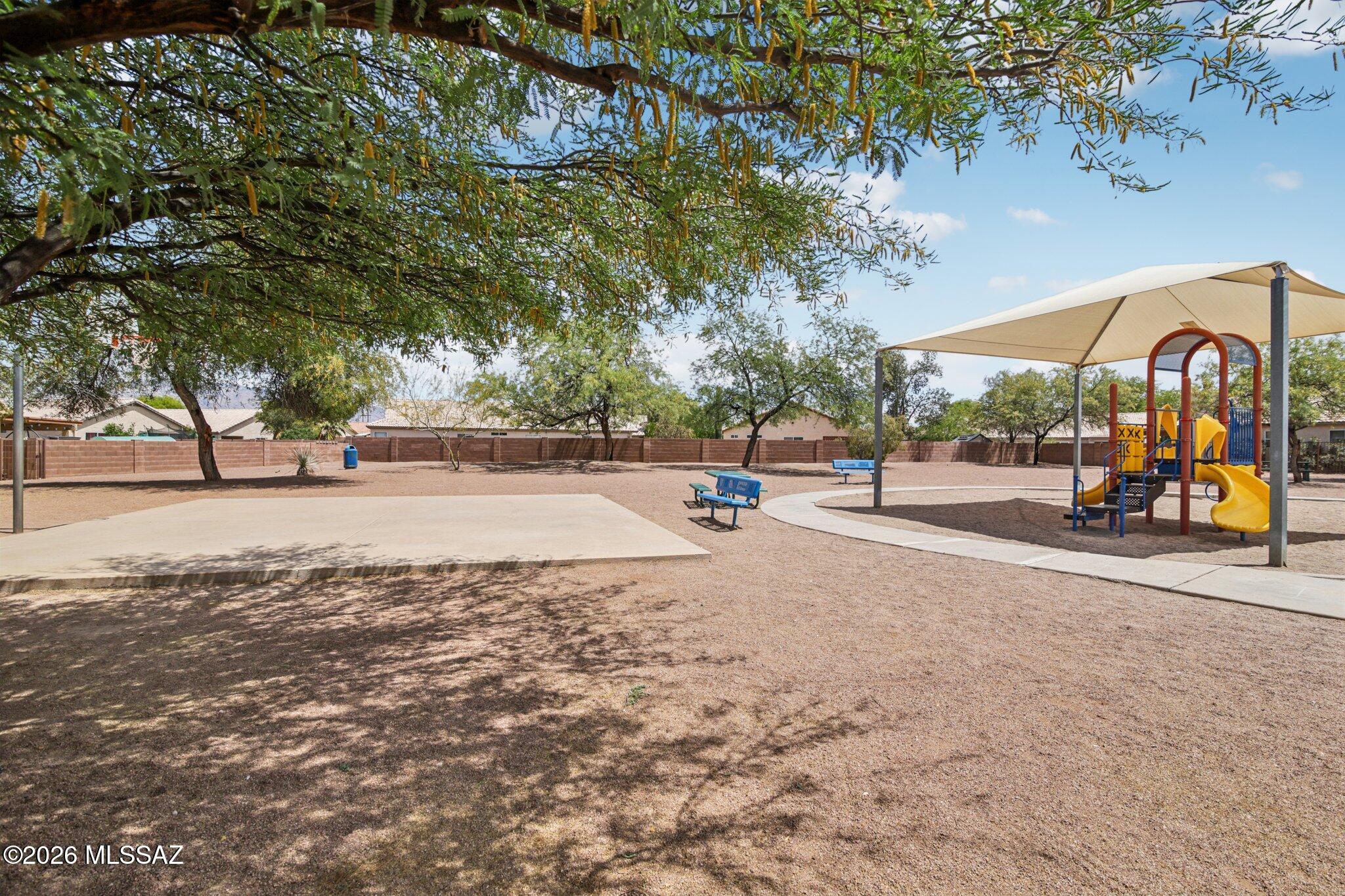 2395 W Silverbell Oasis Way