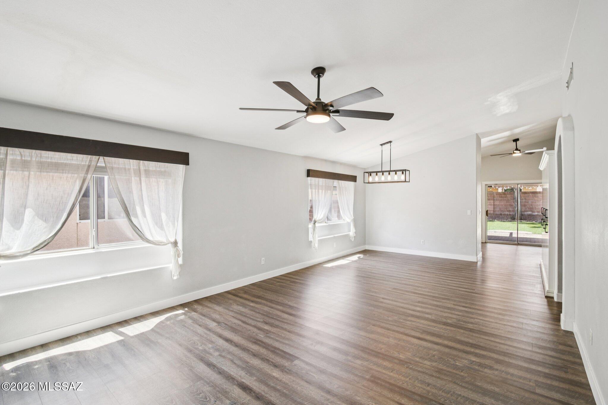 2395 W Silverbell Oasis Way