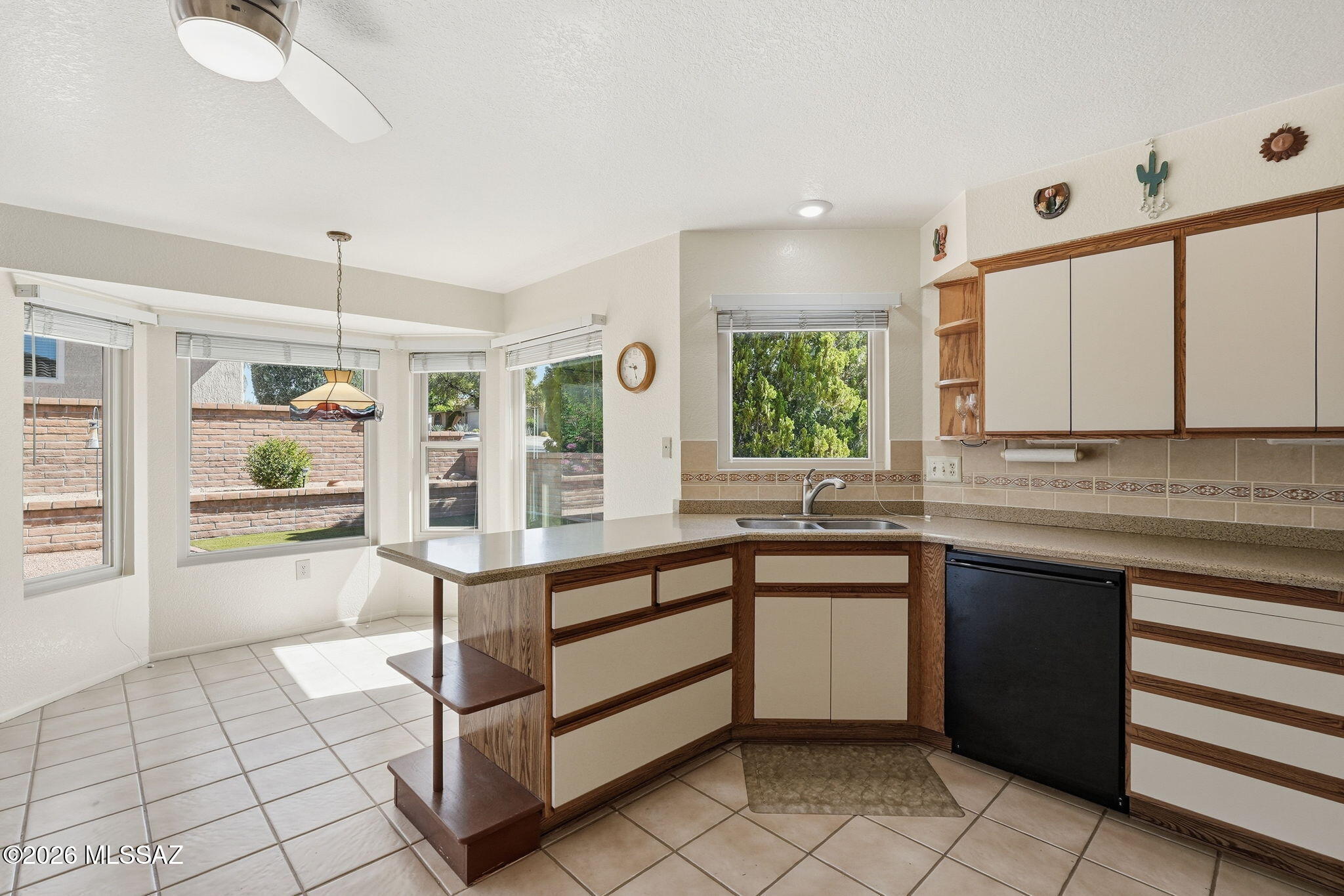 1741 E Chalk Creek Court