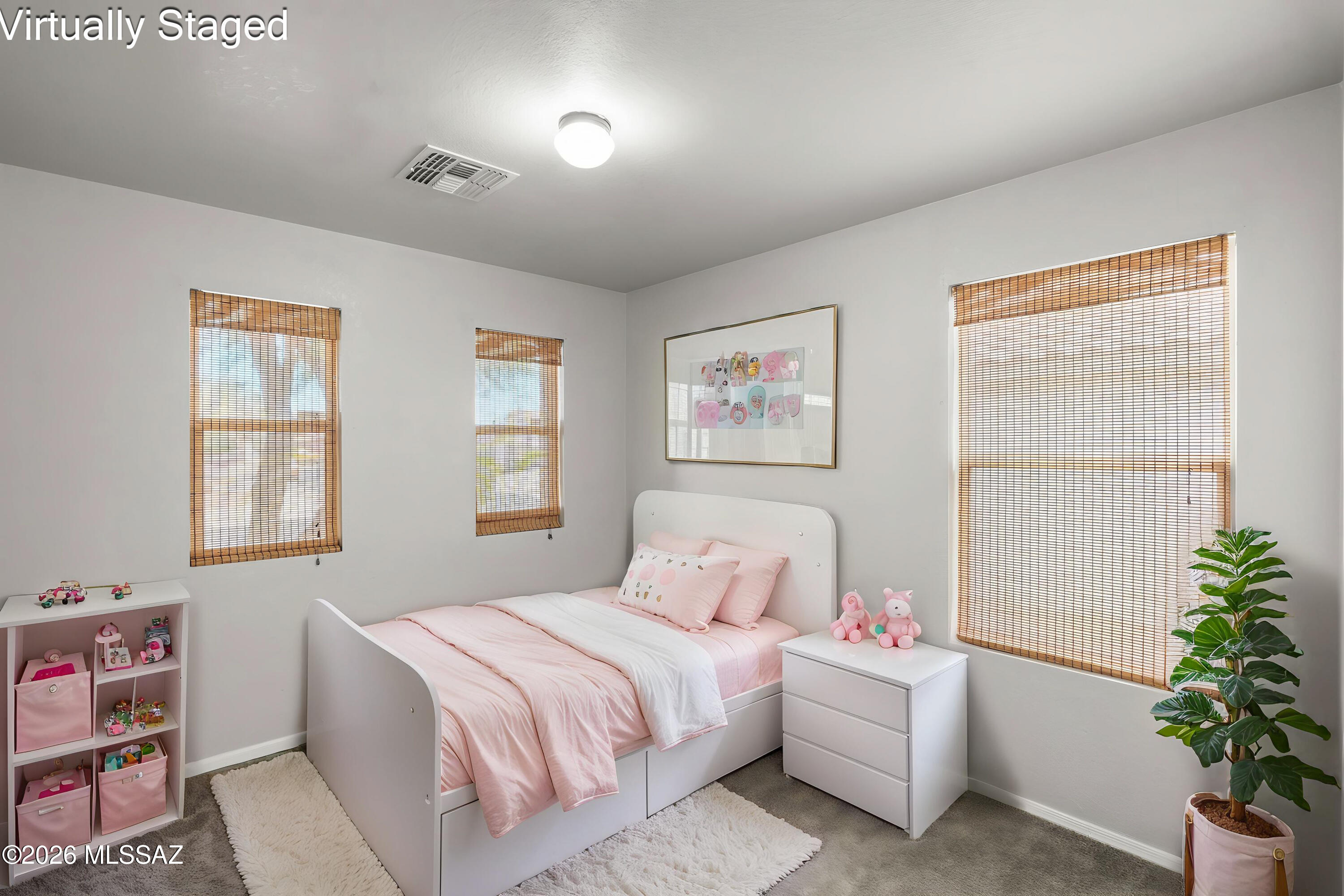 475 W Calle La Bolita