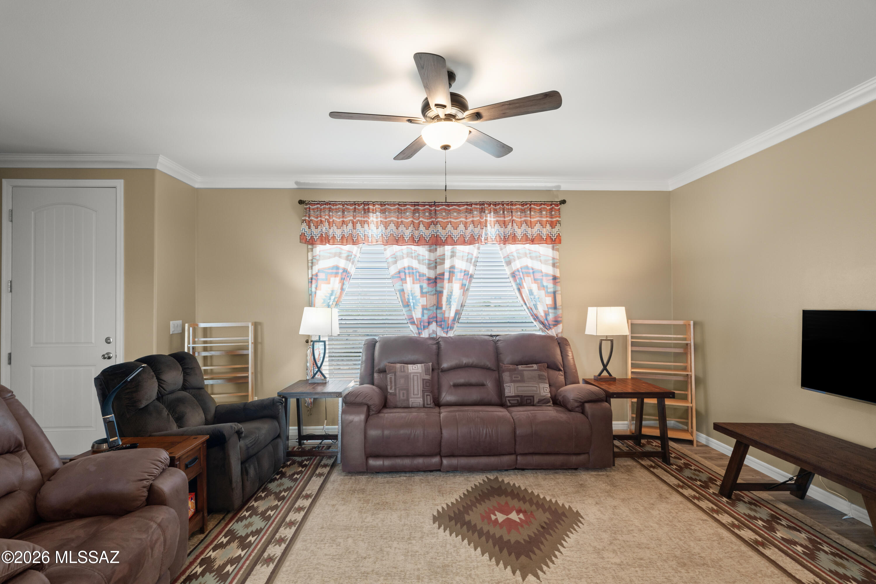 17811 W Husker Lane