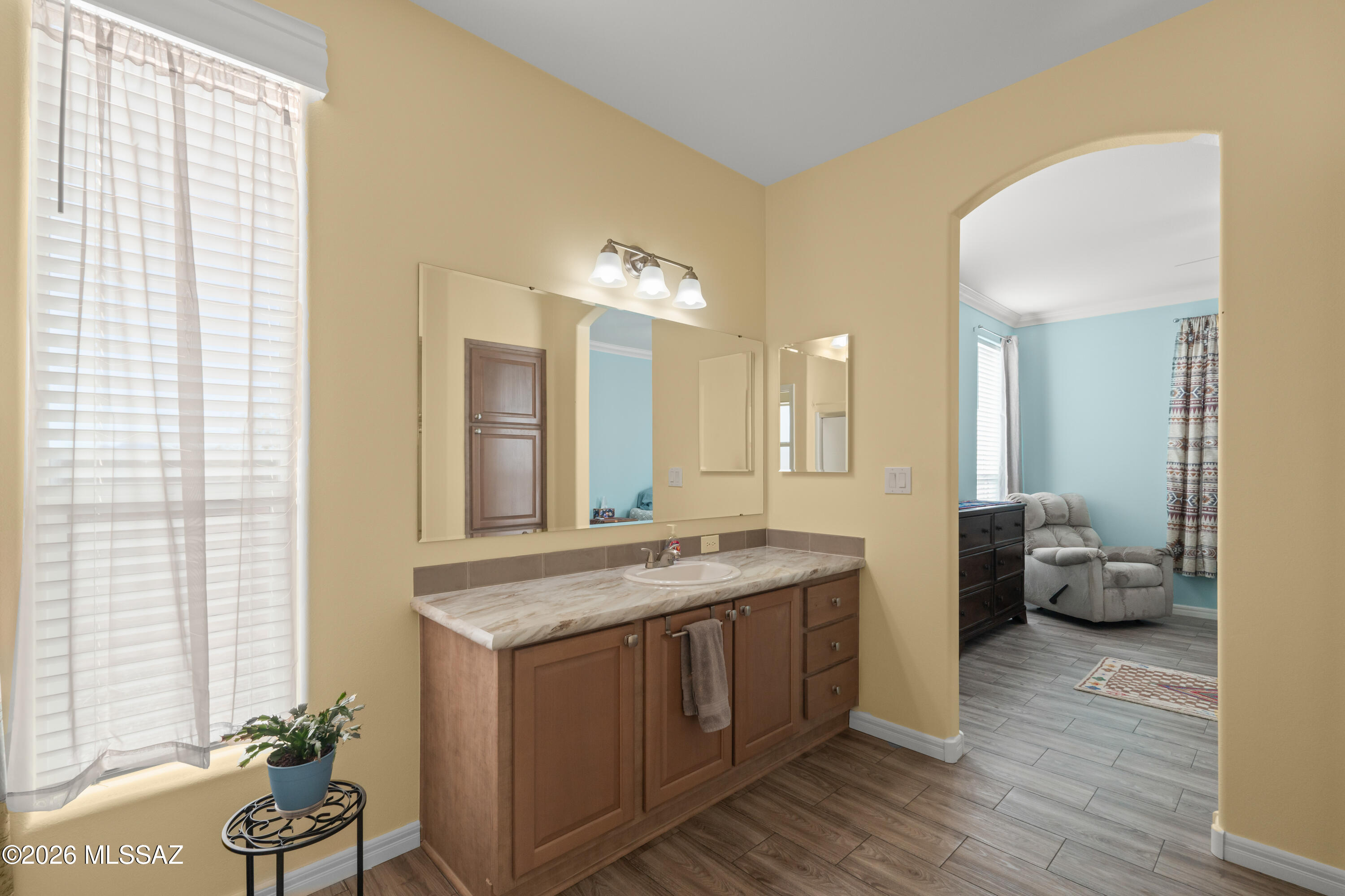 17811 W Husker Lane
