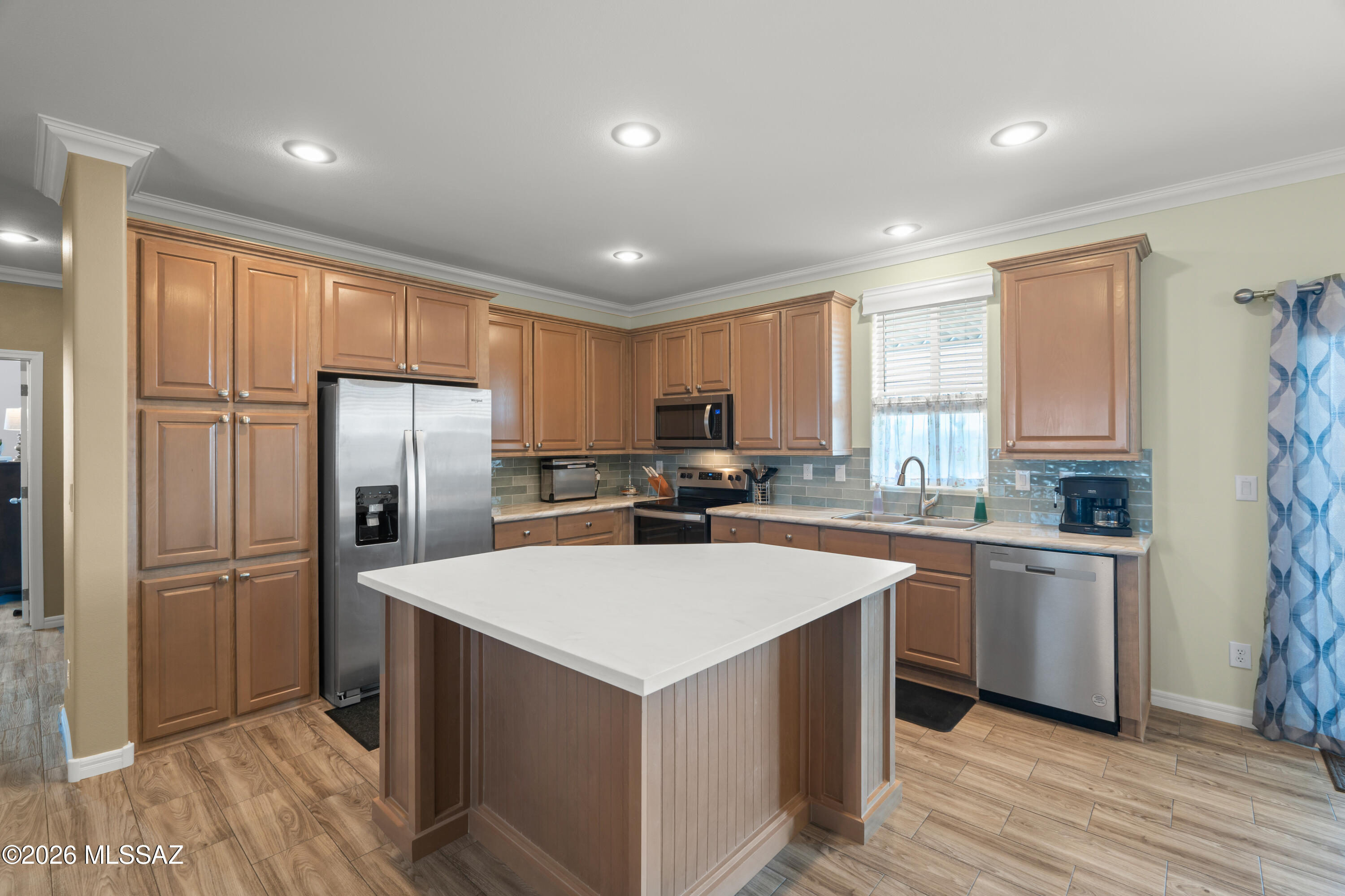17811 W Husker Lane