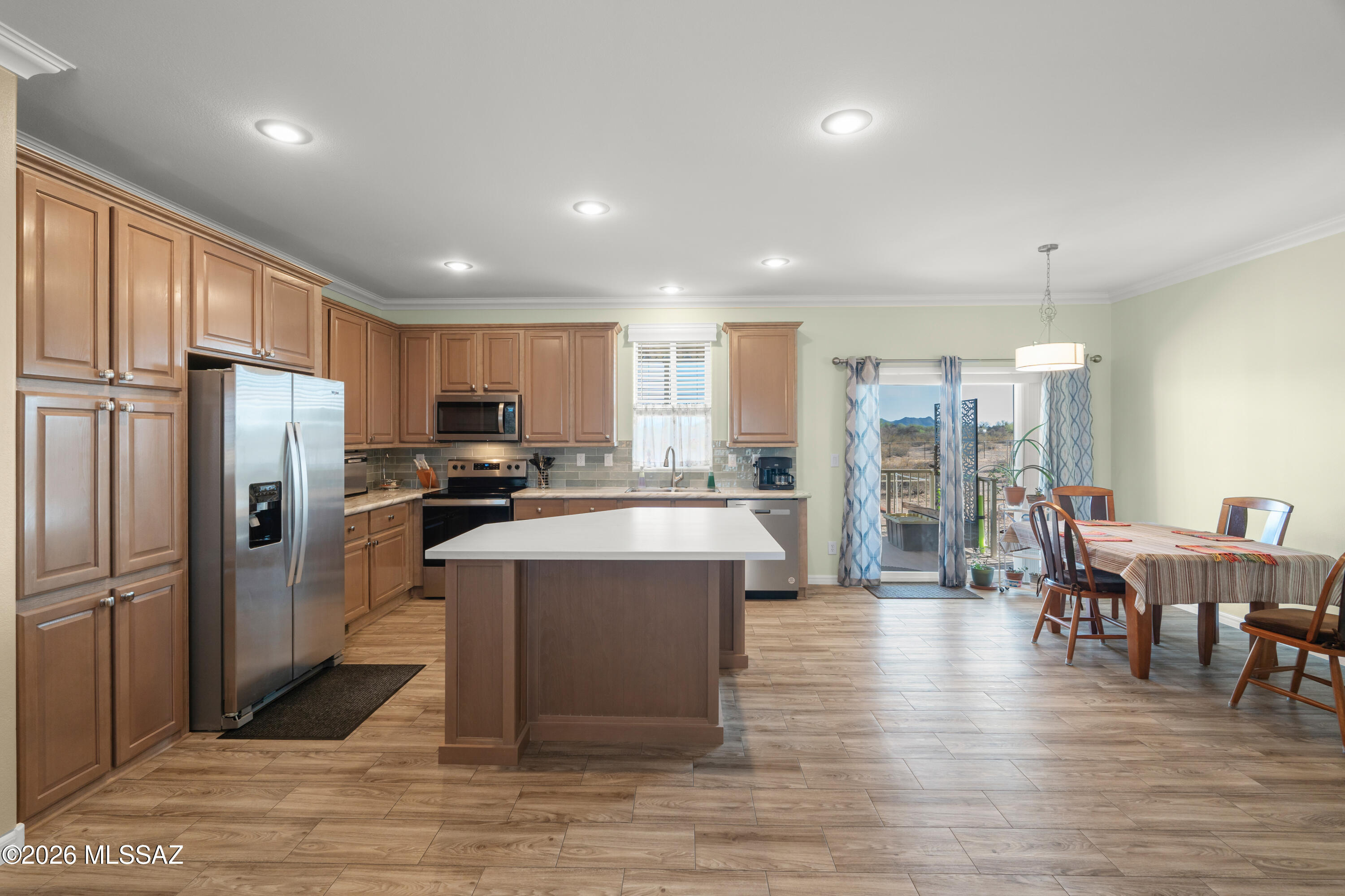 17811 W Husker Lane