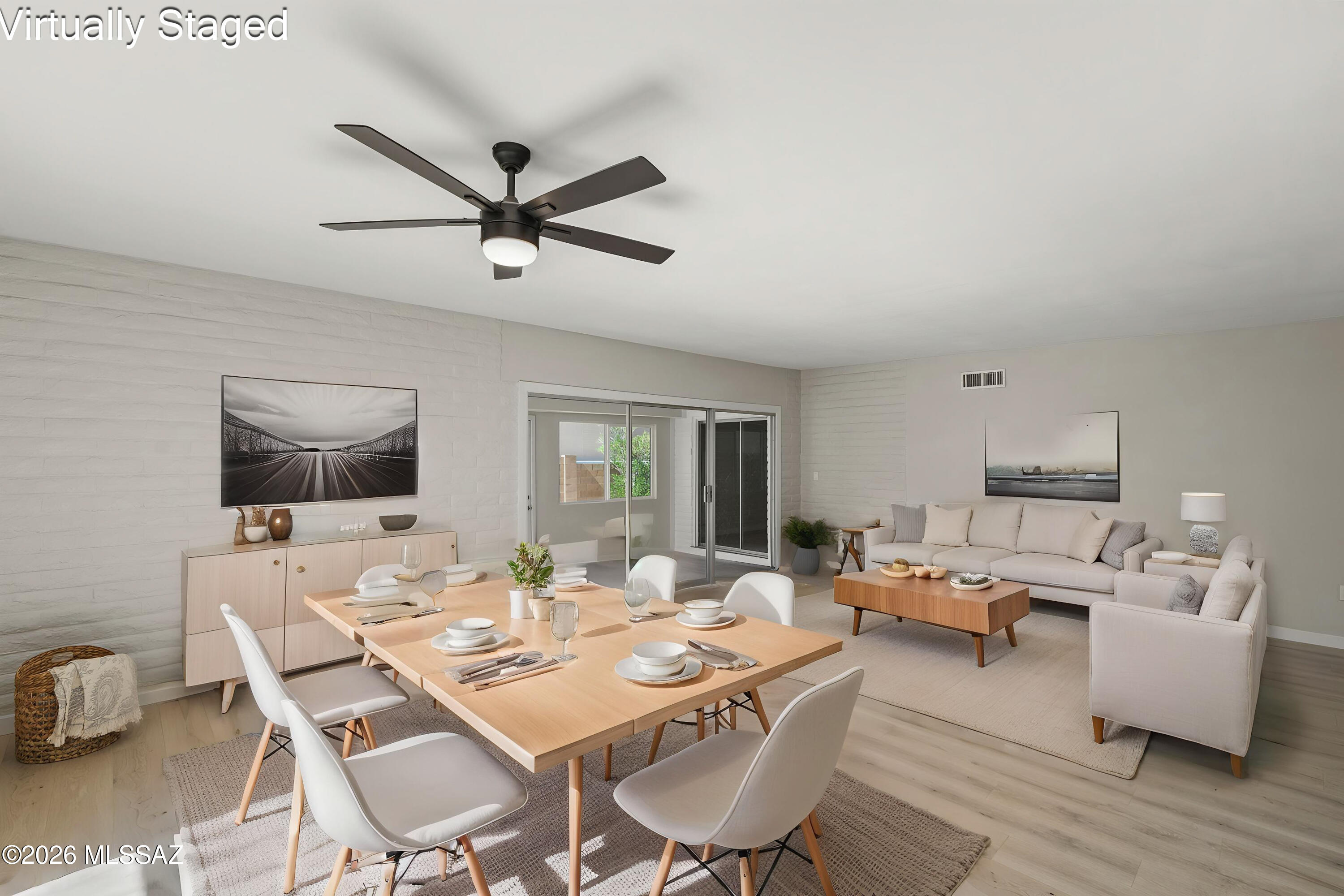 121 W Vista Grande Drive