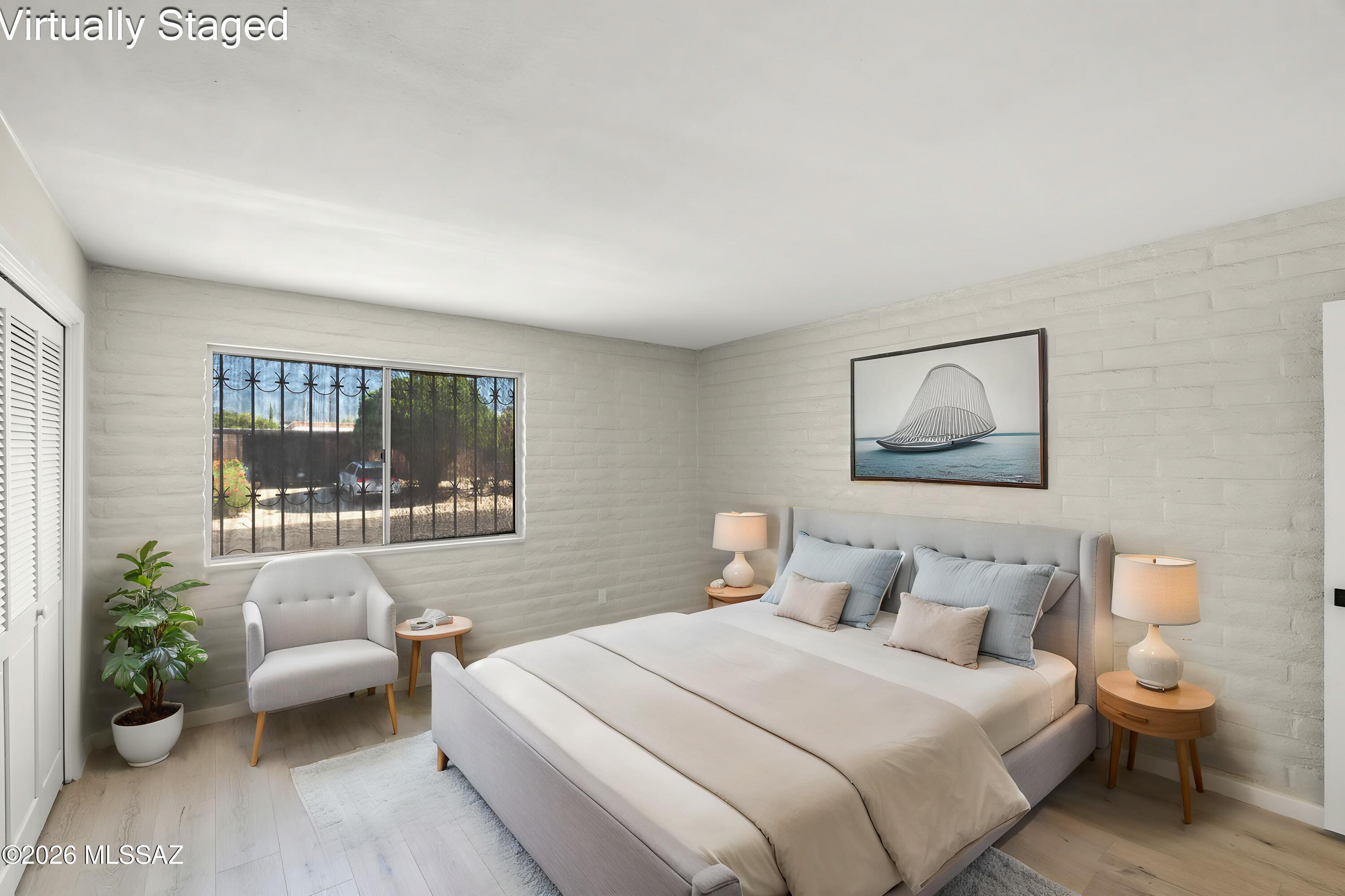 121 W Vista Grande Drive