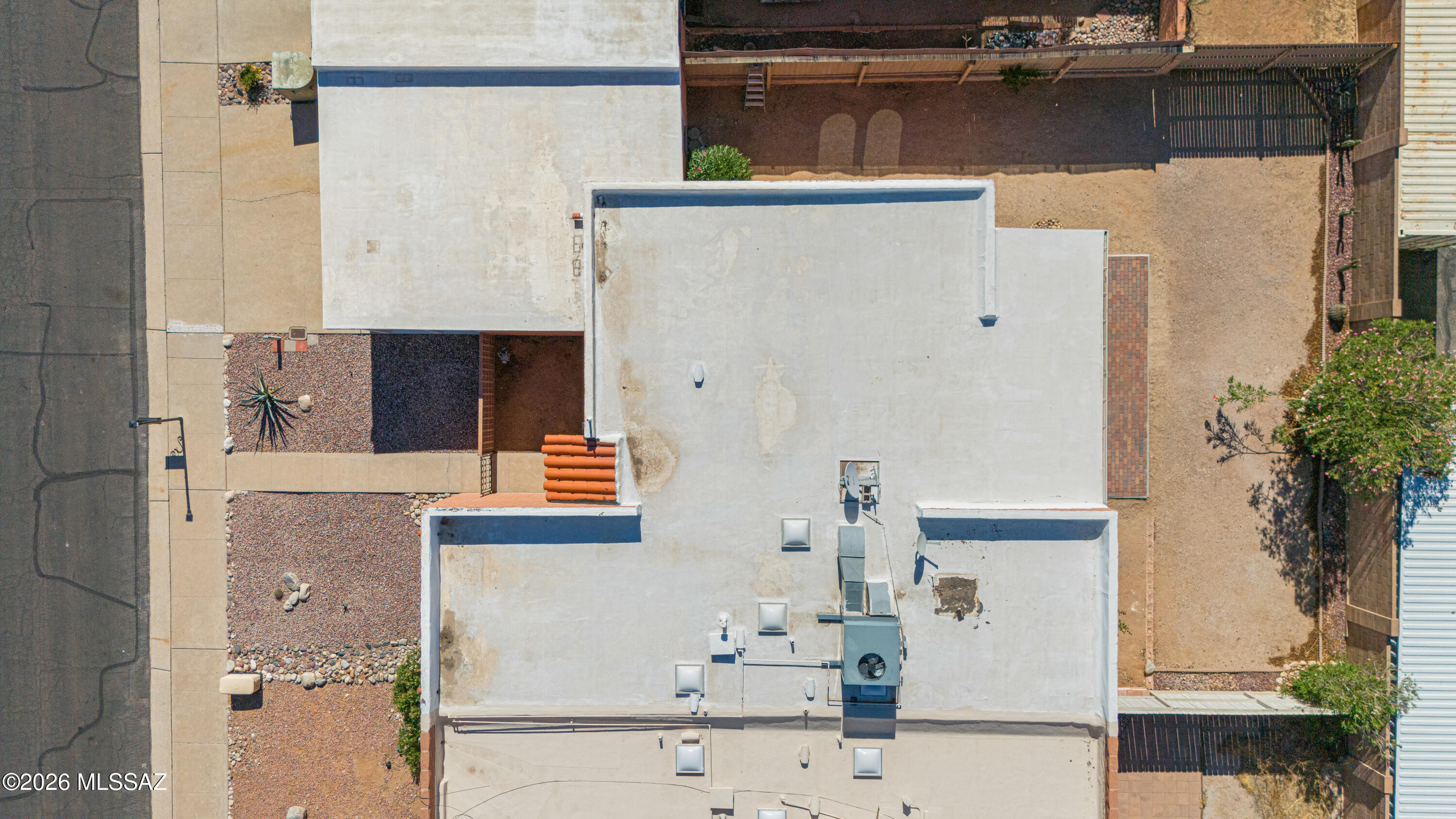 121 W Vista Grande Drive