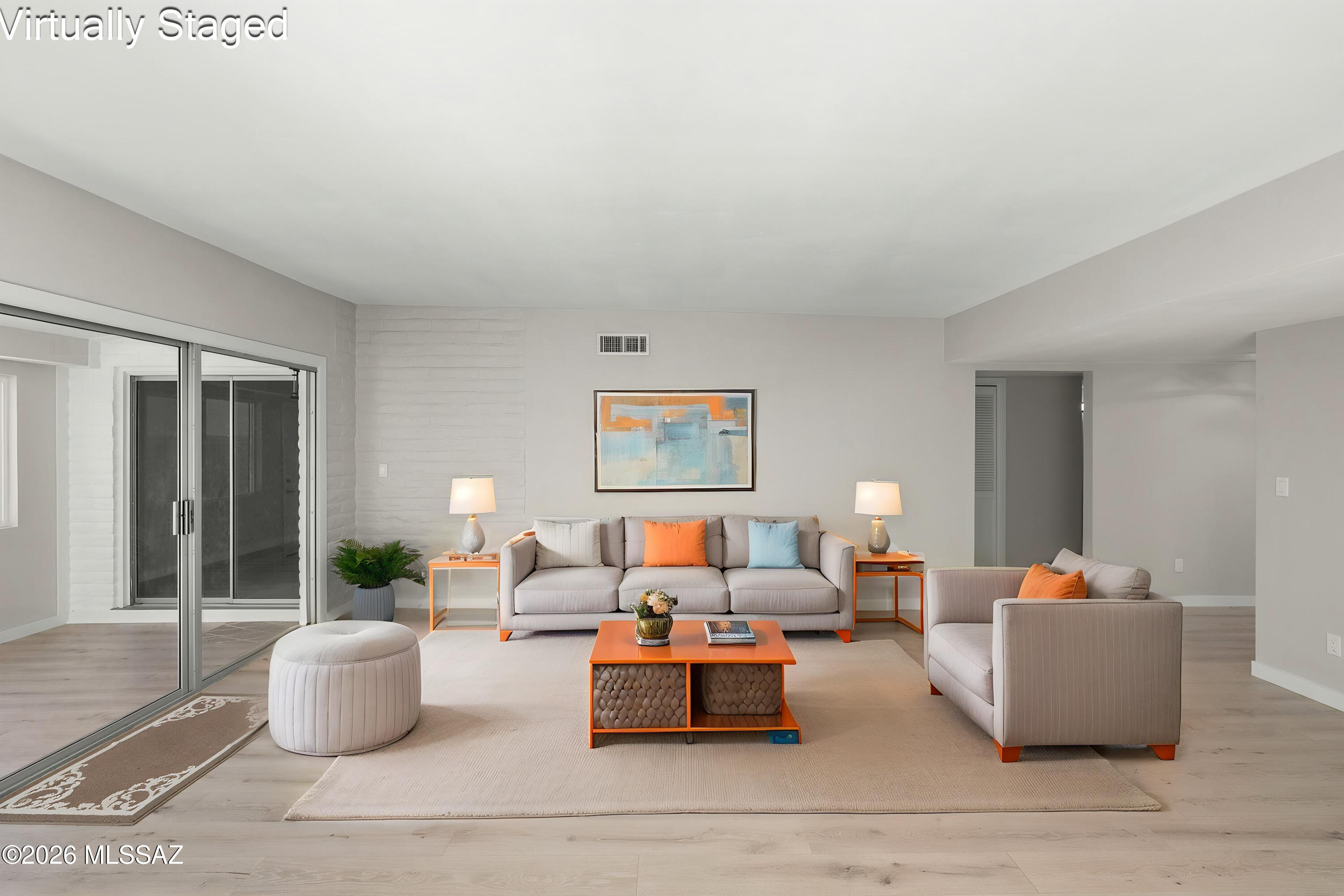 121 W Vista Grande Drive