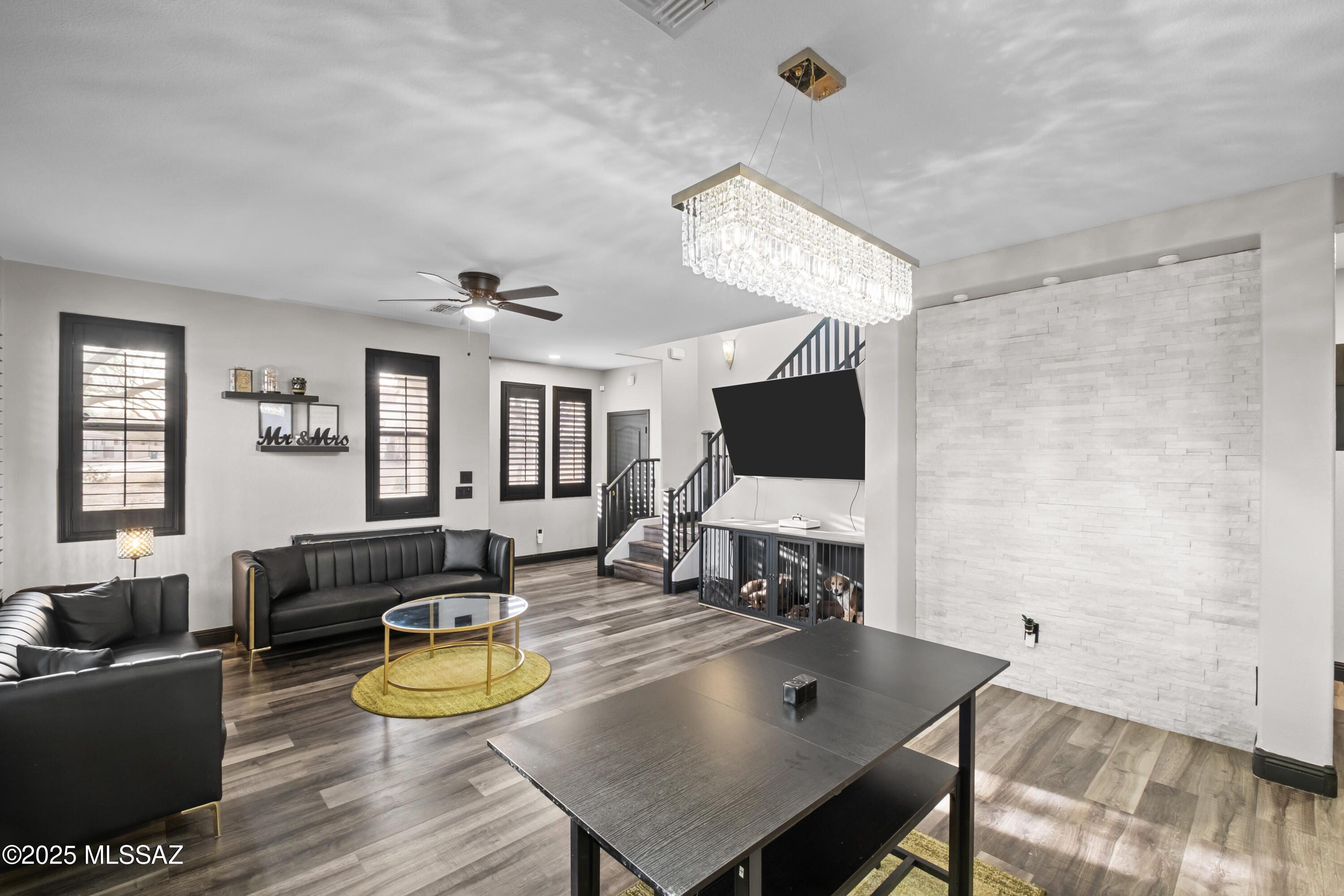 570 W Paseo Celestial