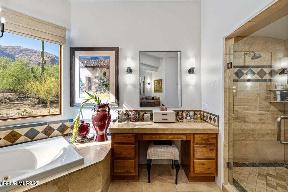 6578 N Paseo Tamayo