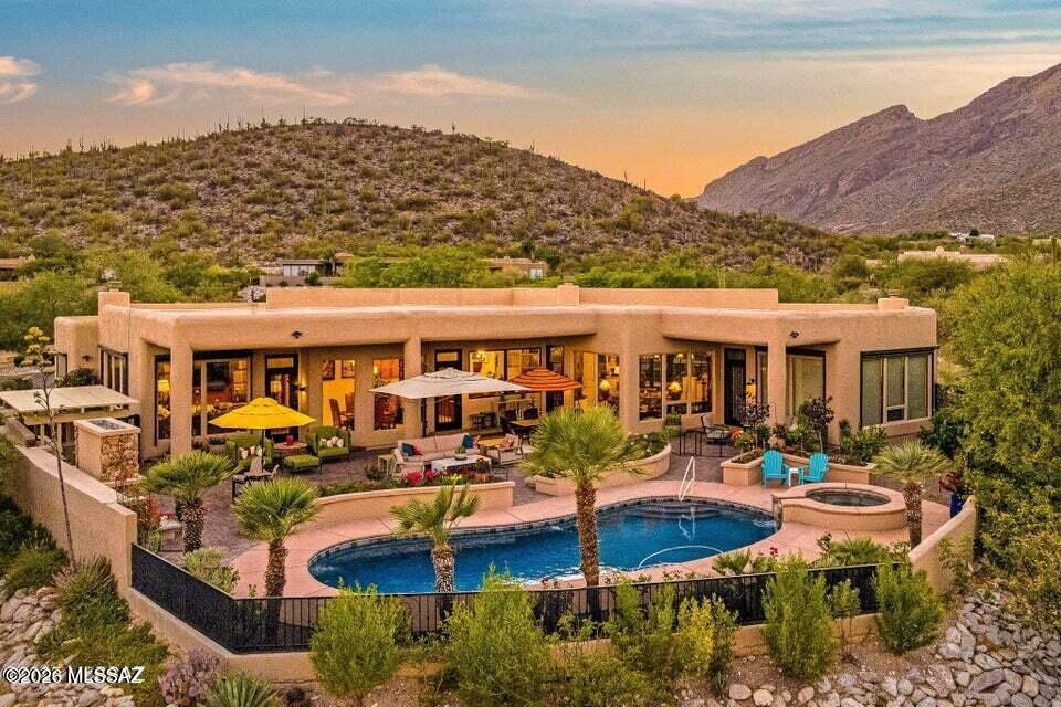 6578 N Paseo Tamayo
