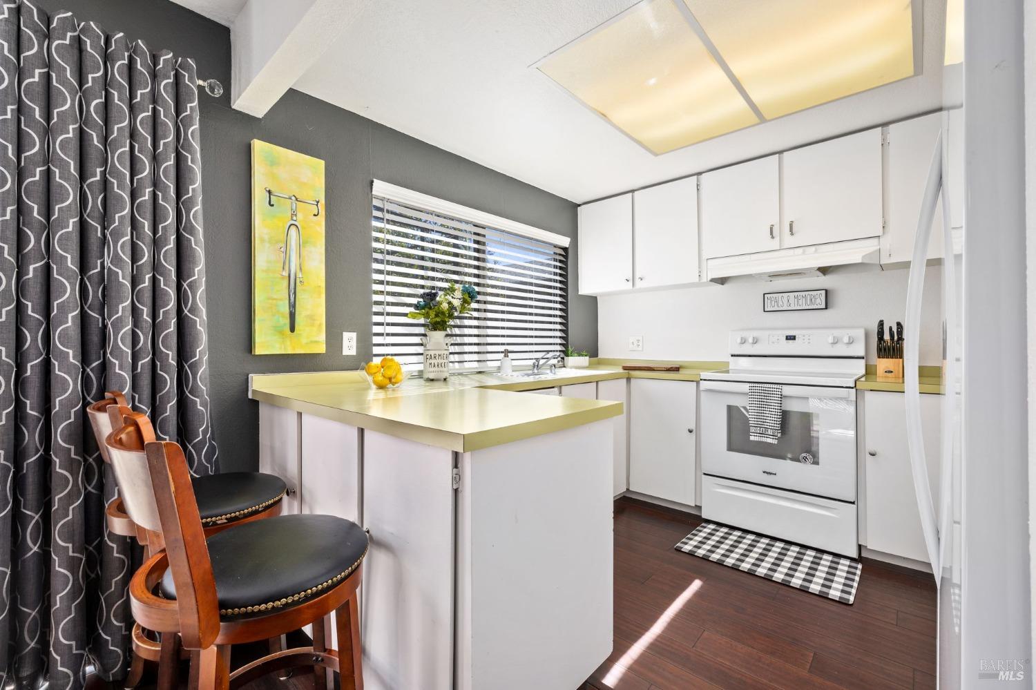 1622 Via Del Cabana St