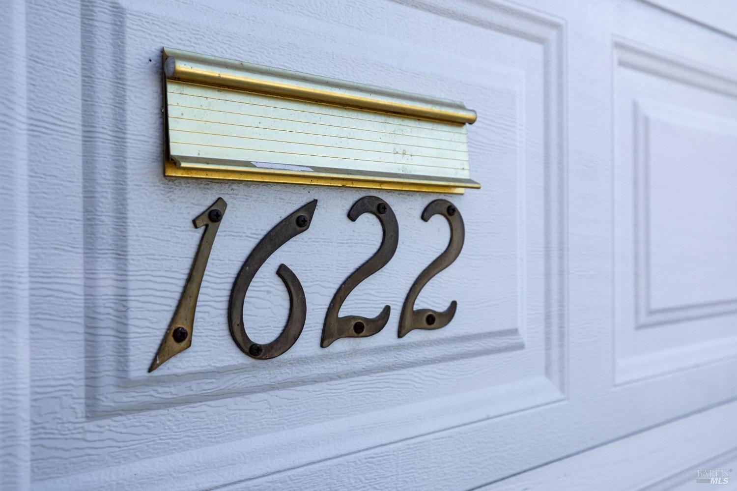 1622 Via Del Cabana St