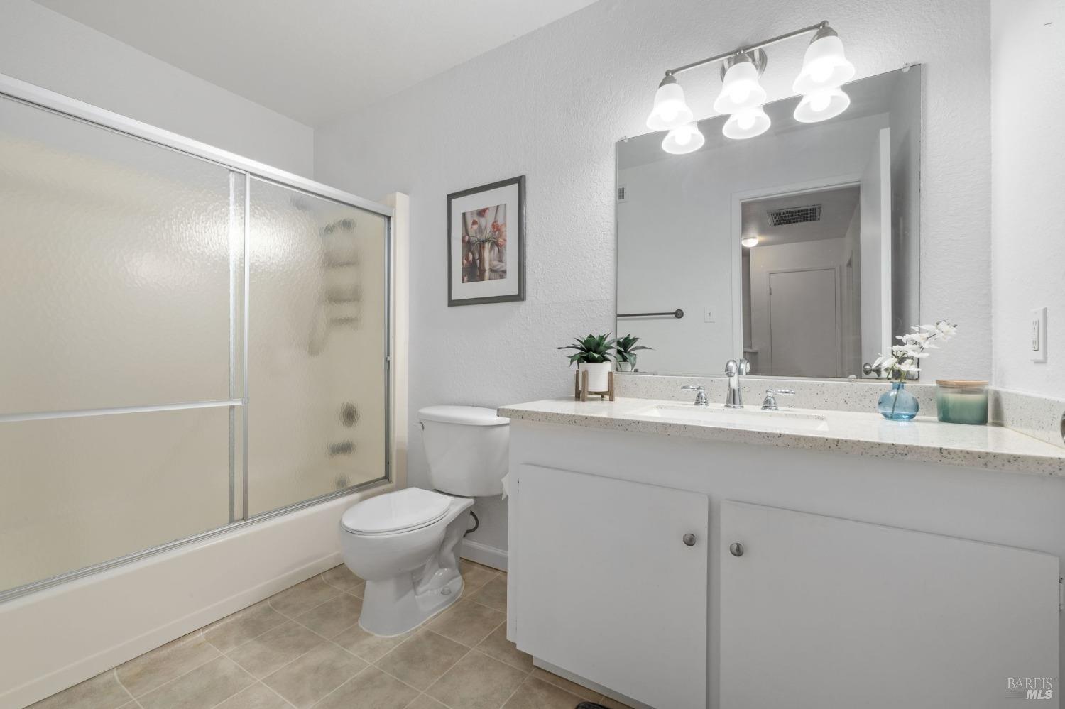 1622 Via Del Cabana St