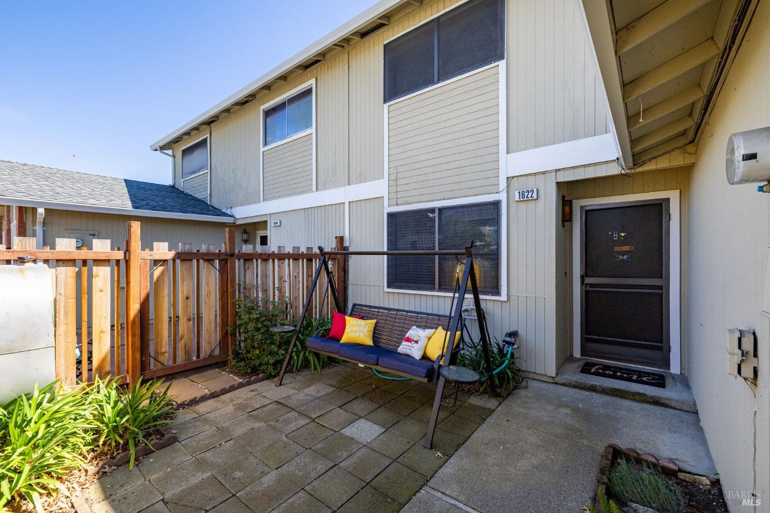 1622 Via Del Cabana St