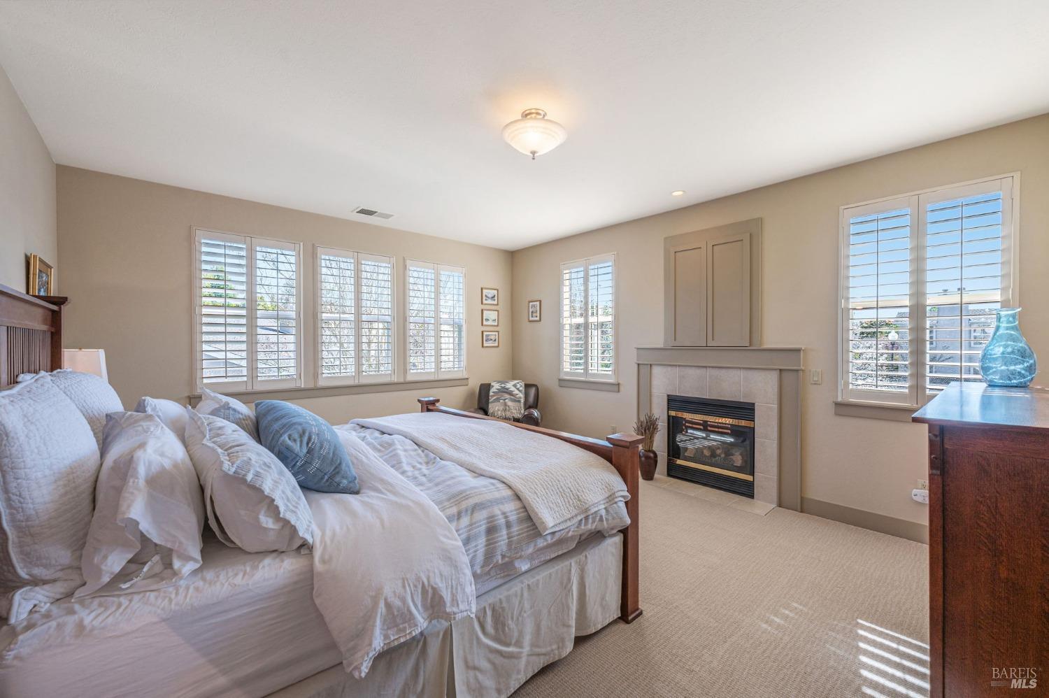 6268 Old Redwood Hwy