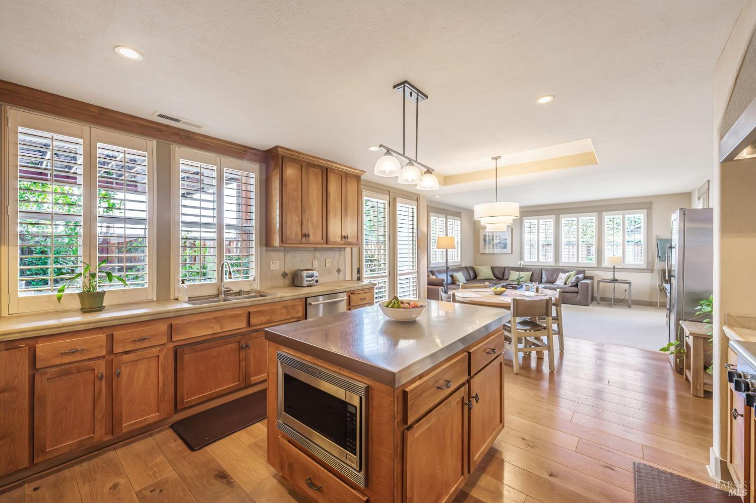 6268 Old Redwood Hwy