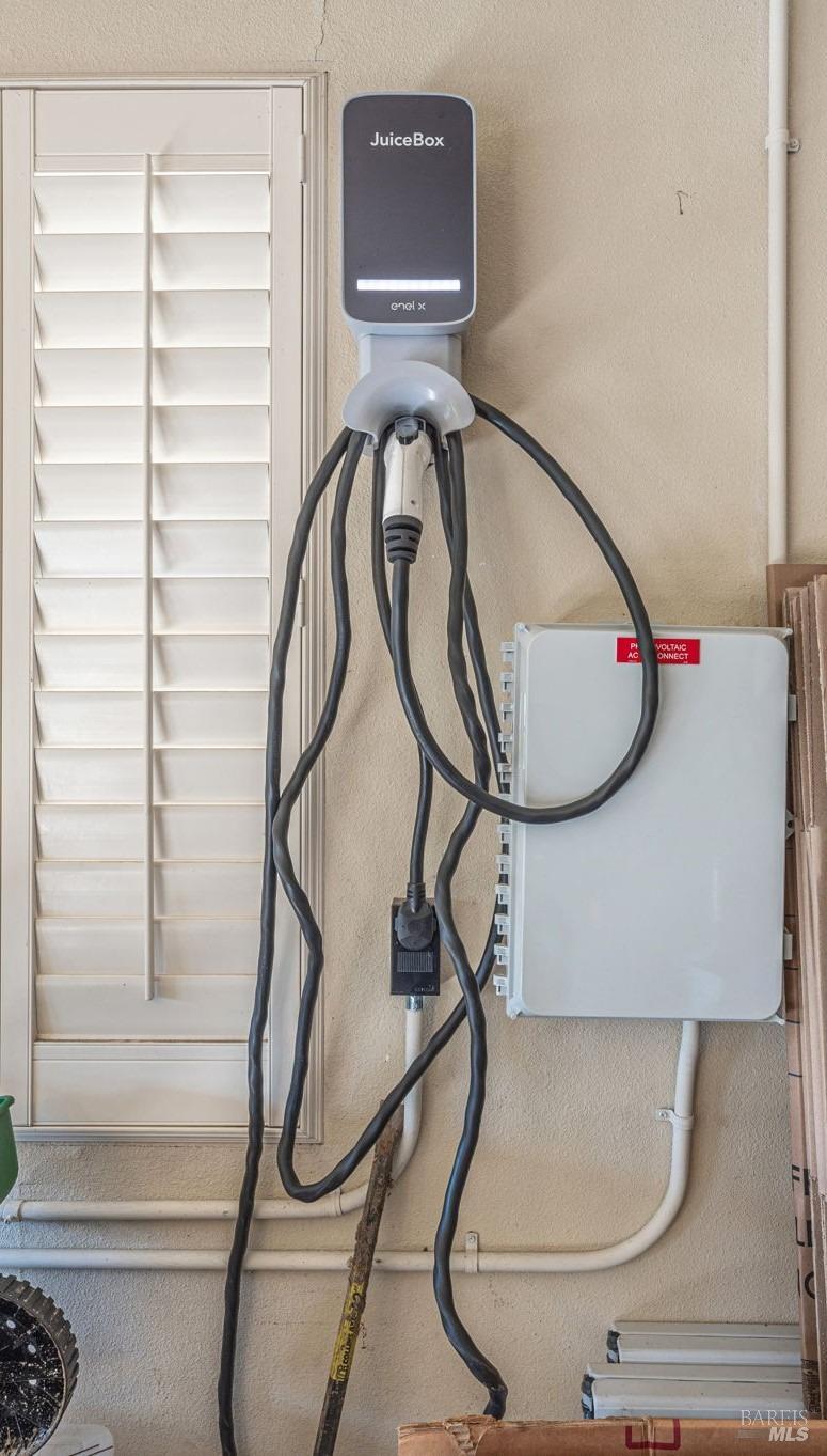 6268 Old Redwood Hwy