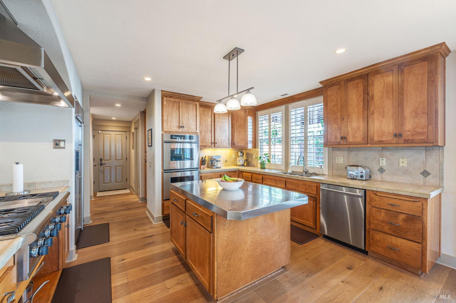 6268 Old Redwood Hwy