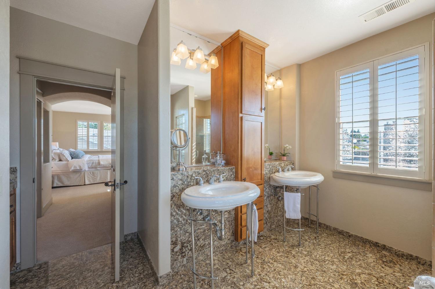 6268 Old Redwood Hwy