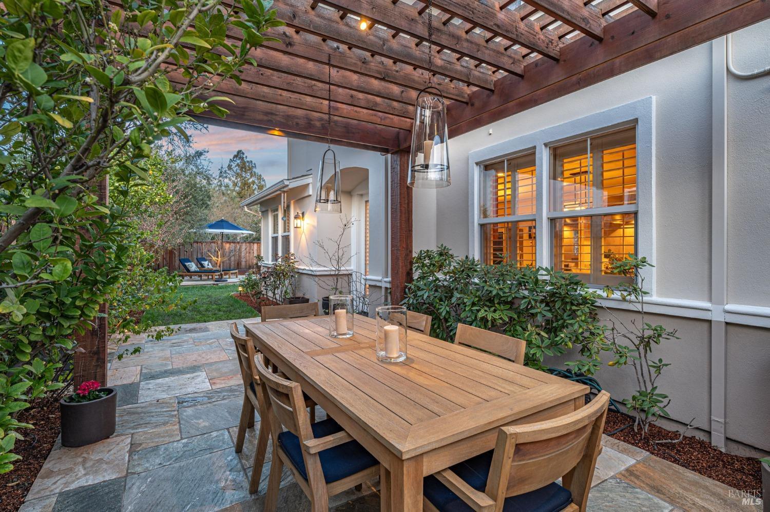 6268 Old Redwood Hwy