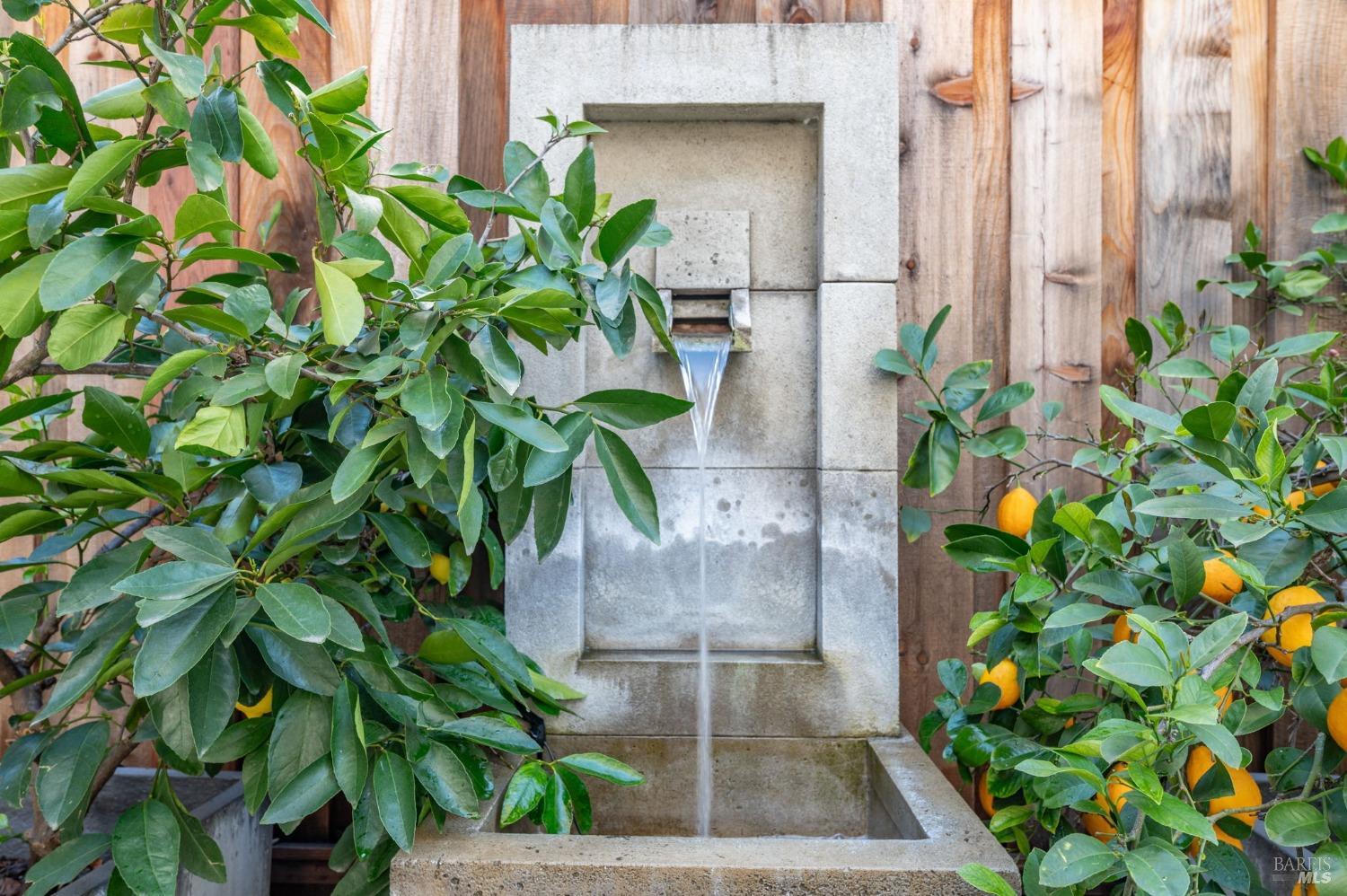 6268 Old Redwood Hwy