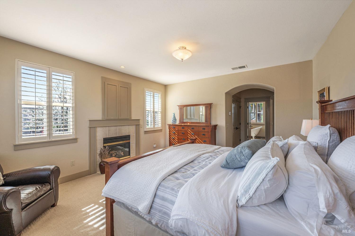 6268 Old Redwood Hwy