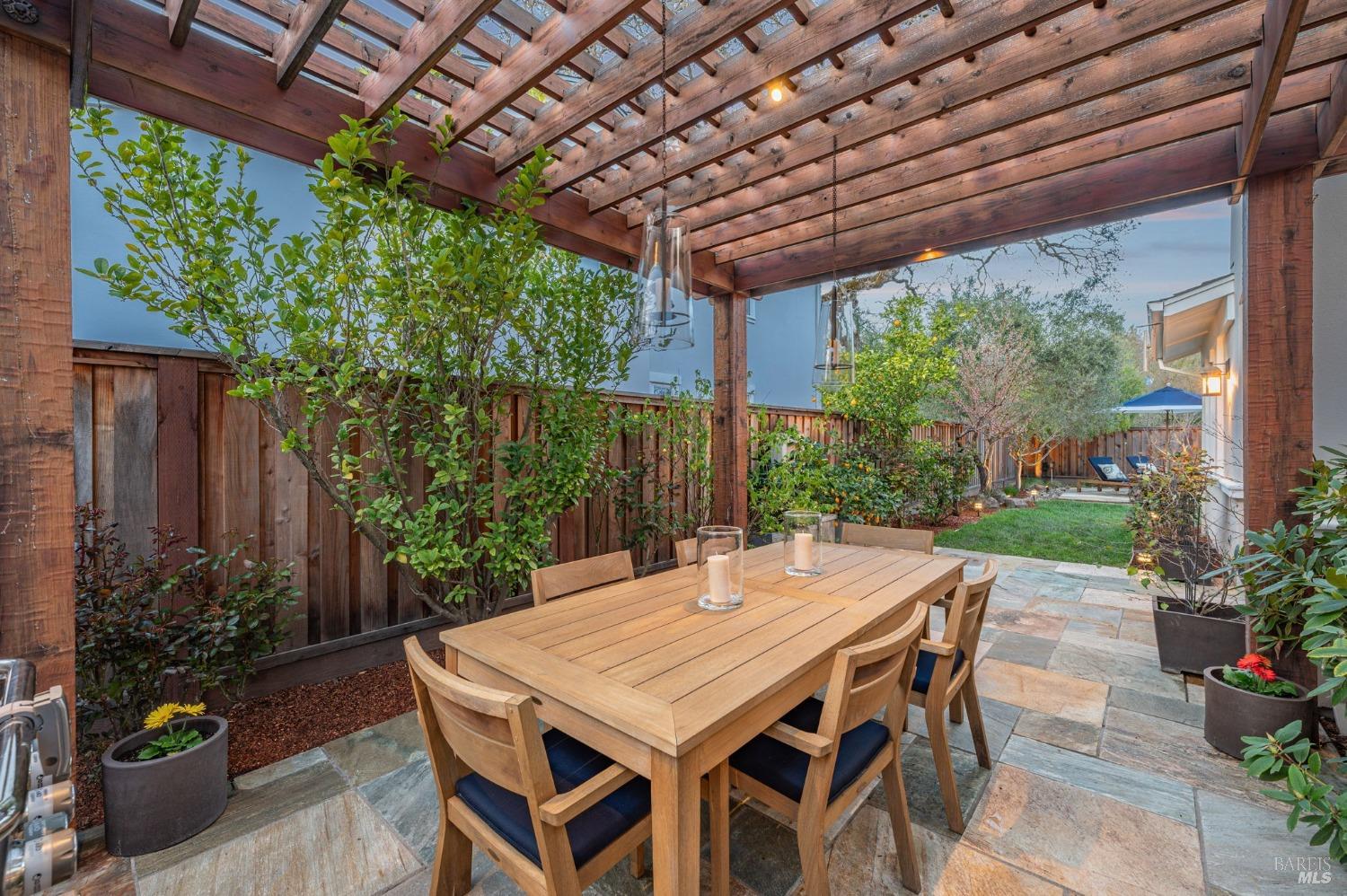 6268 Old Redwood Hwy