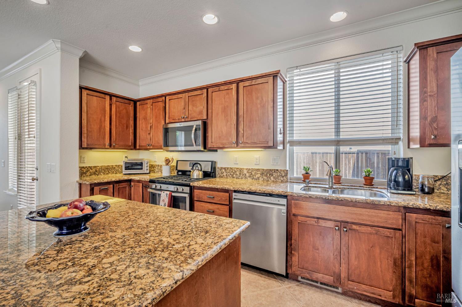651 Decanter Cir