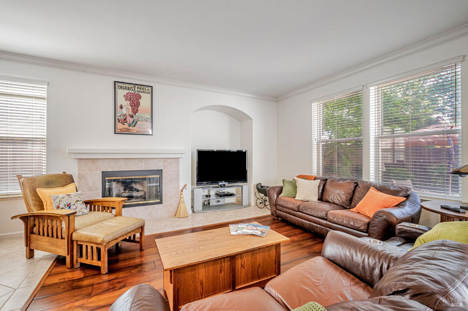 651 Decanter Cir