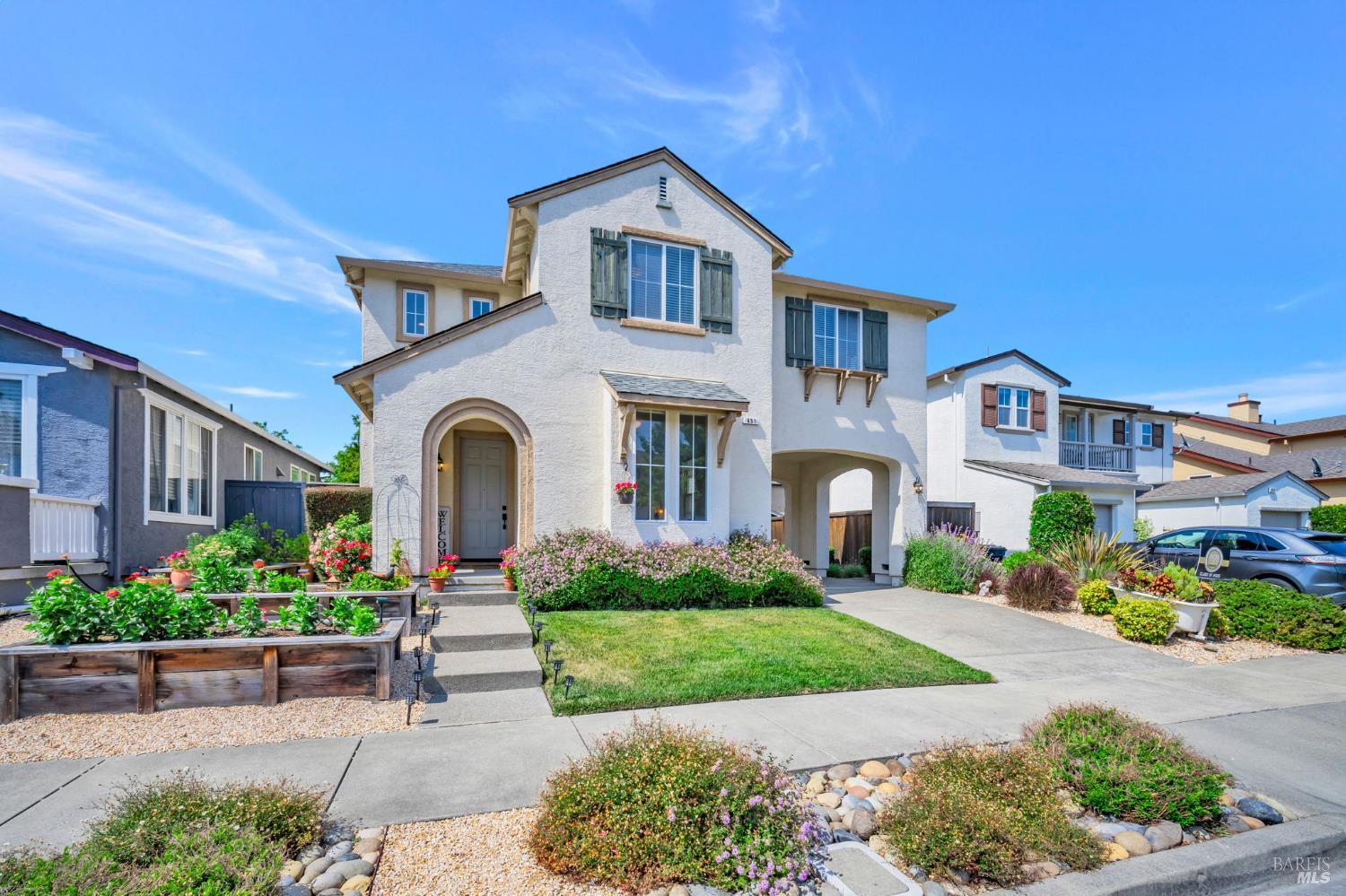 651 Decanter Cir