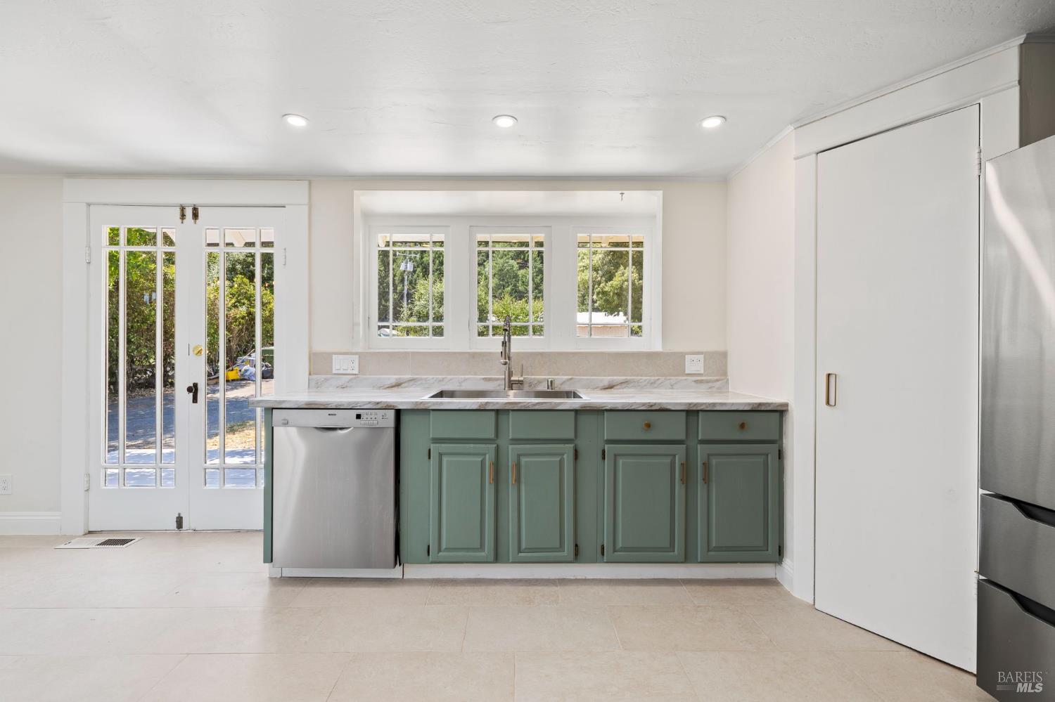 12900 S Highway 101 Hwy