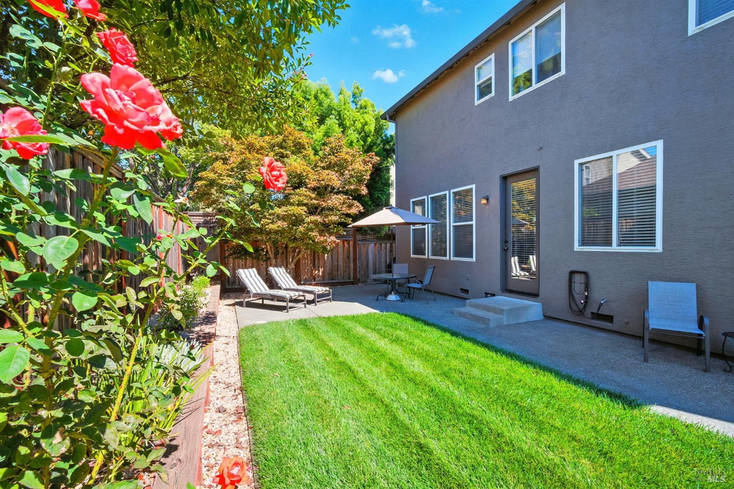 432 Goblet Pl