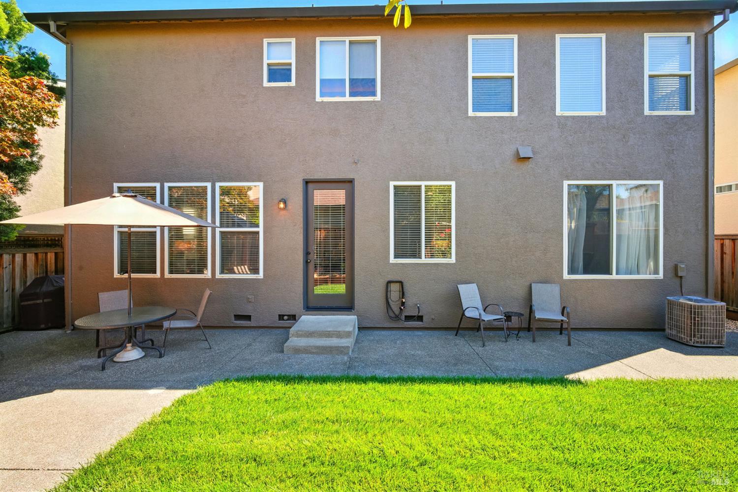 432 Goblet Pl