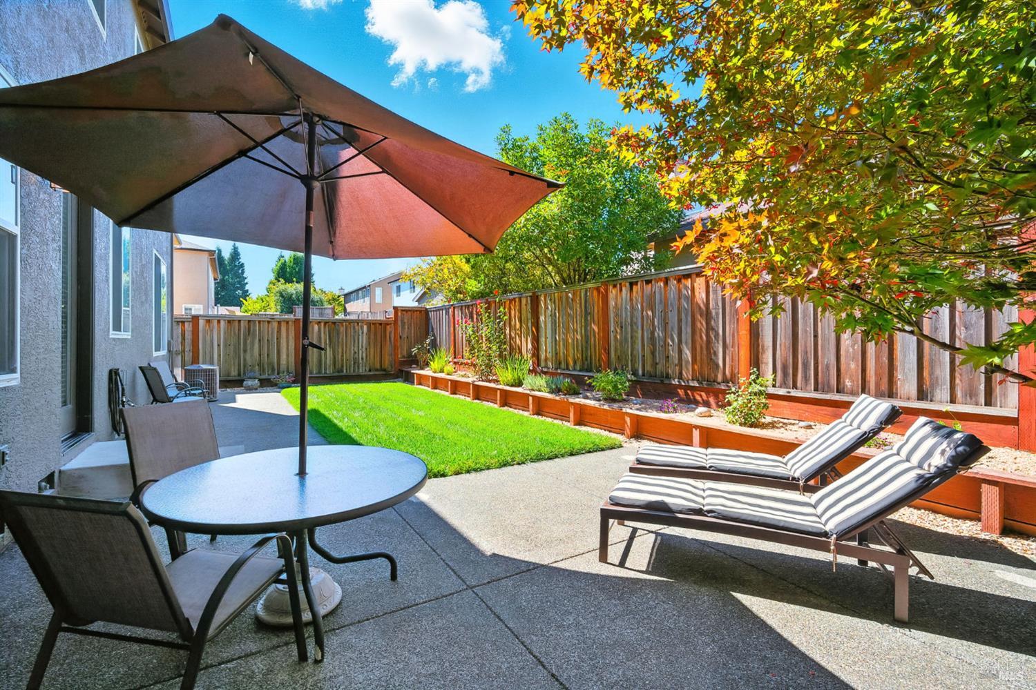 432 Goblet Pl