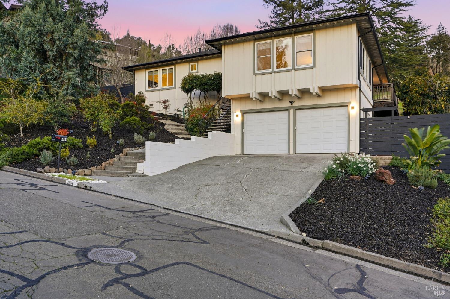 1814 Saint Francis Road